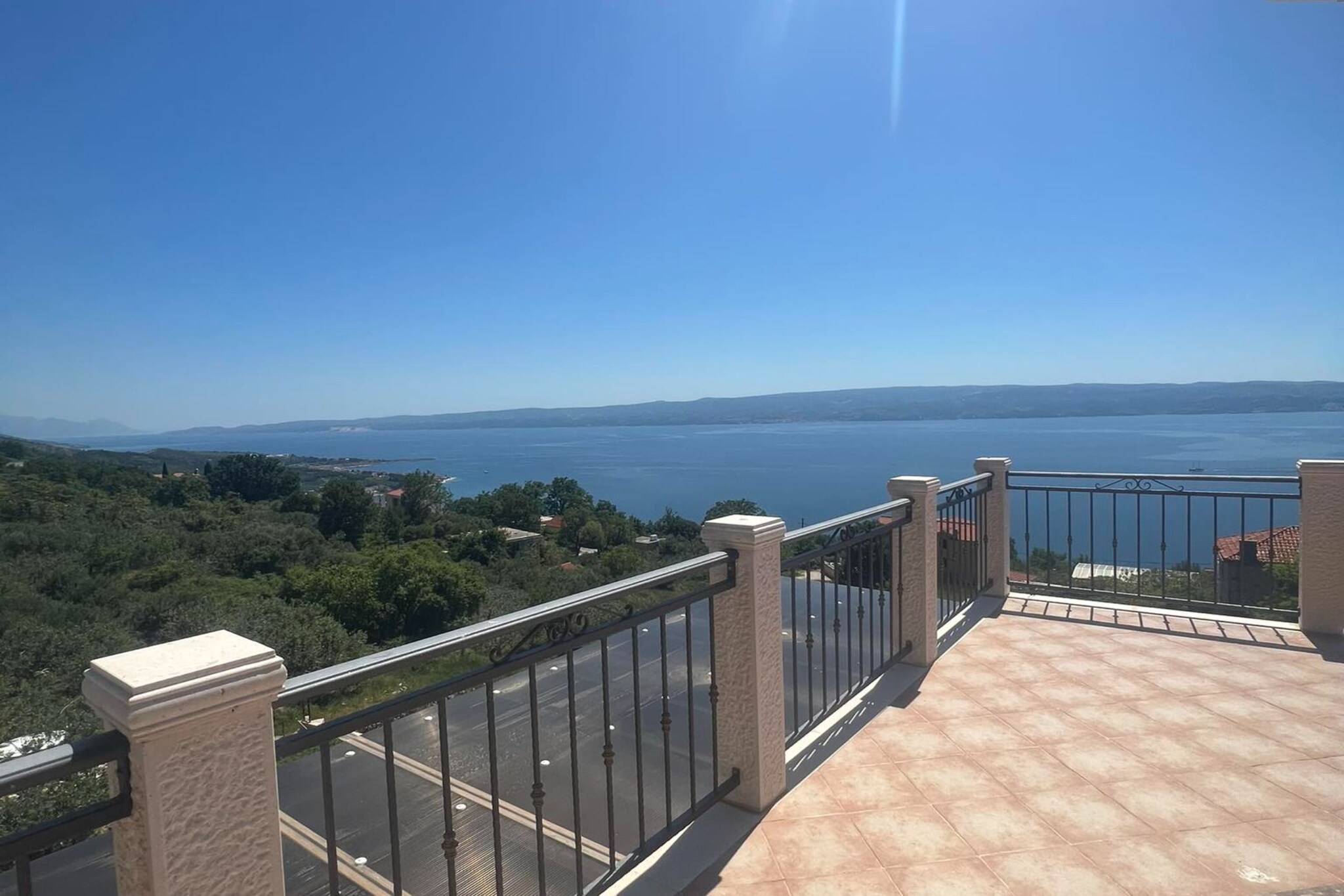 Villa Diana - Eight Bedroom Villa with Private Pool-Terrassenbalkon