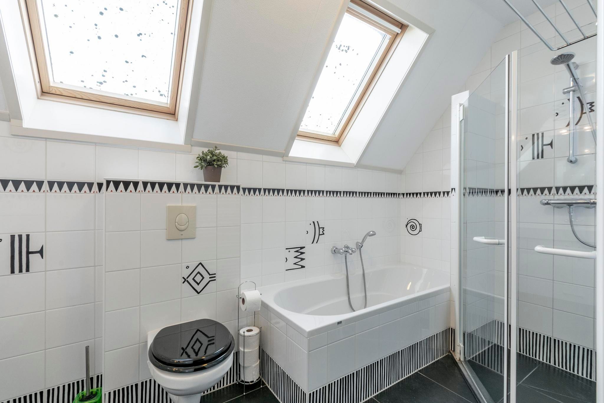Villa De Strandloper-Badkamer