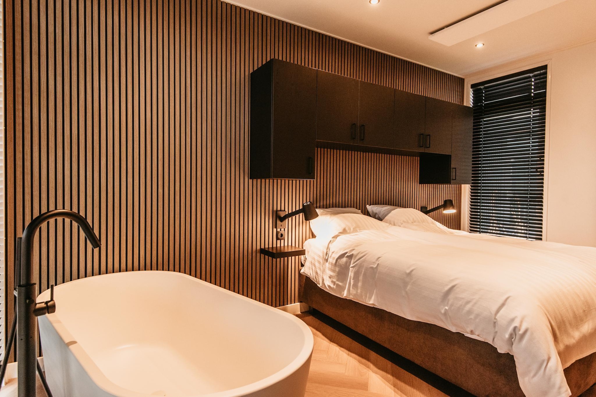 Chalet aan het Water - Betuwse Hofjes - 4P-Slaapkamer