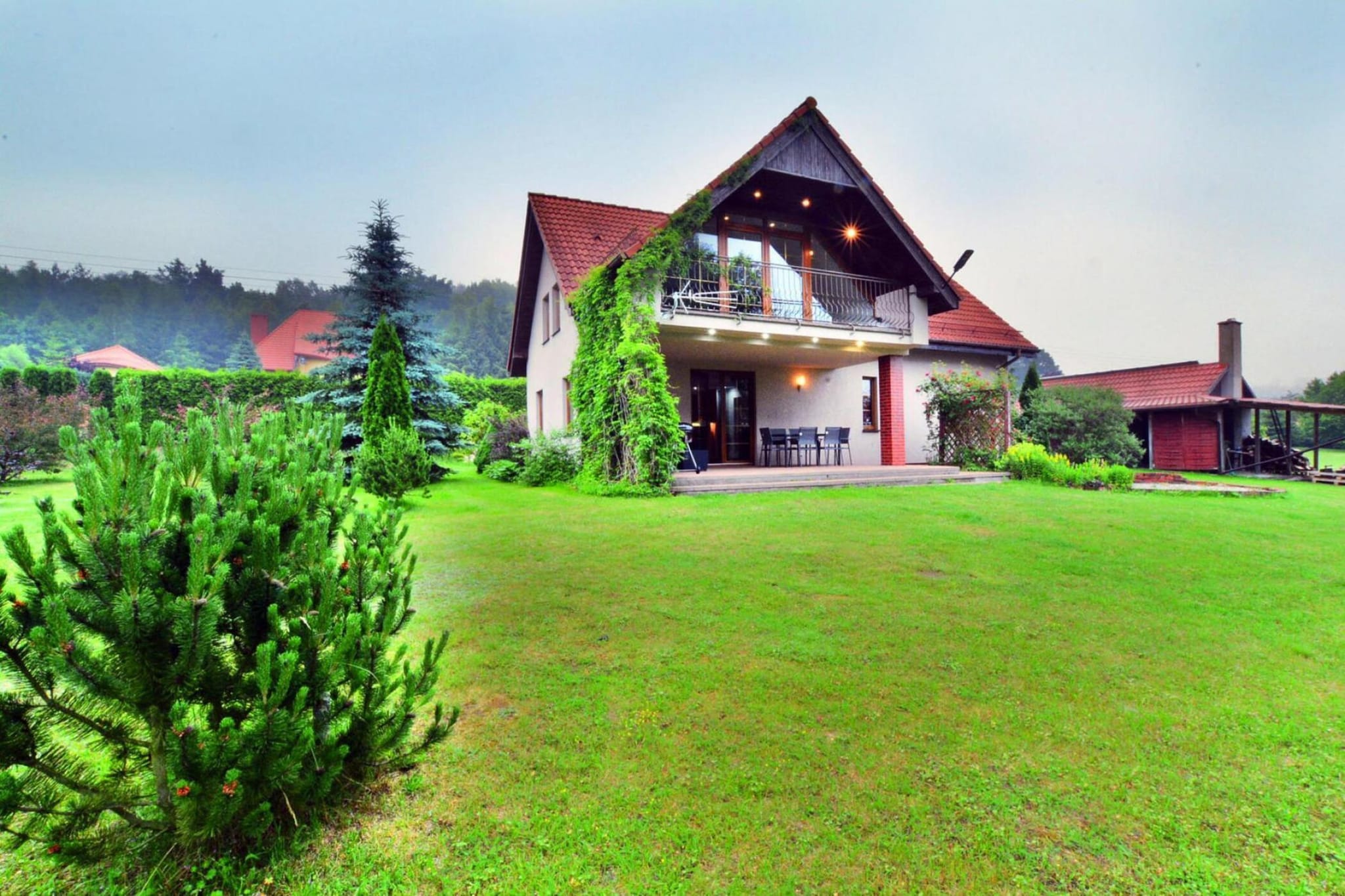 Exterior Summer