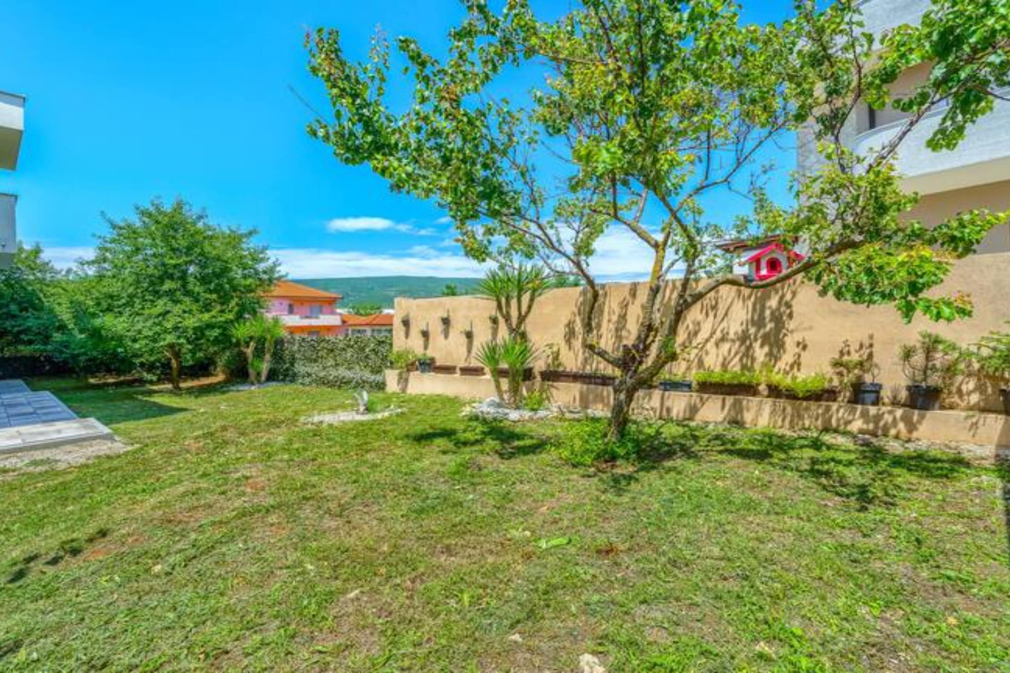 Five Bedroom Villa with Private Pool-Jardin d'été