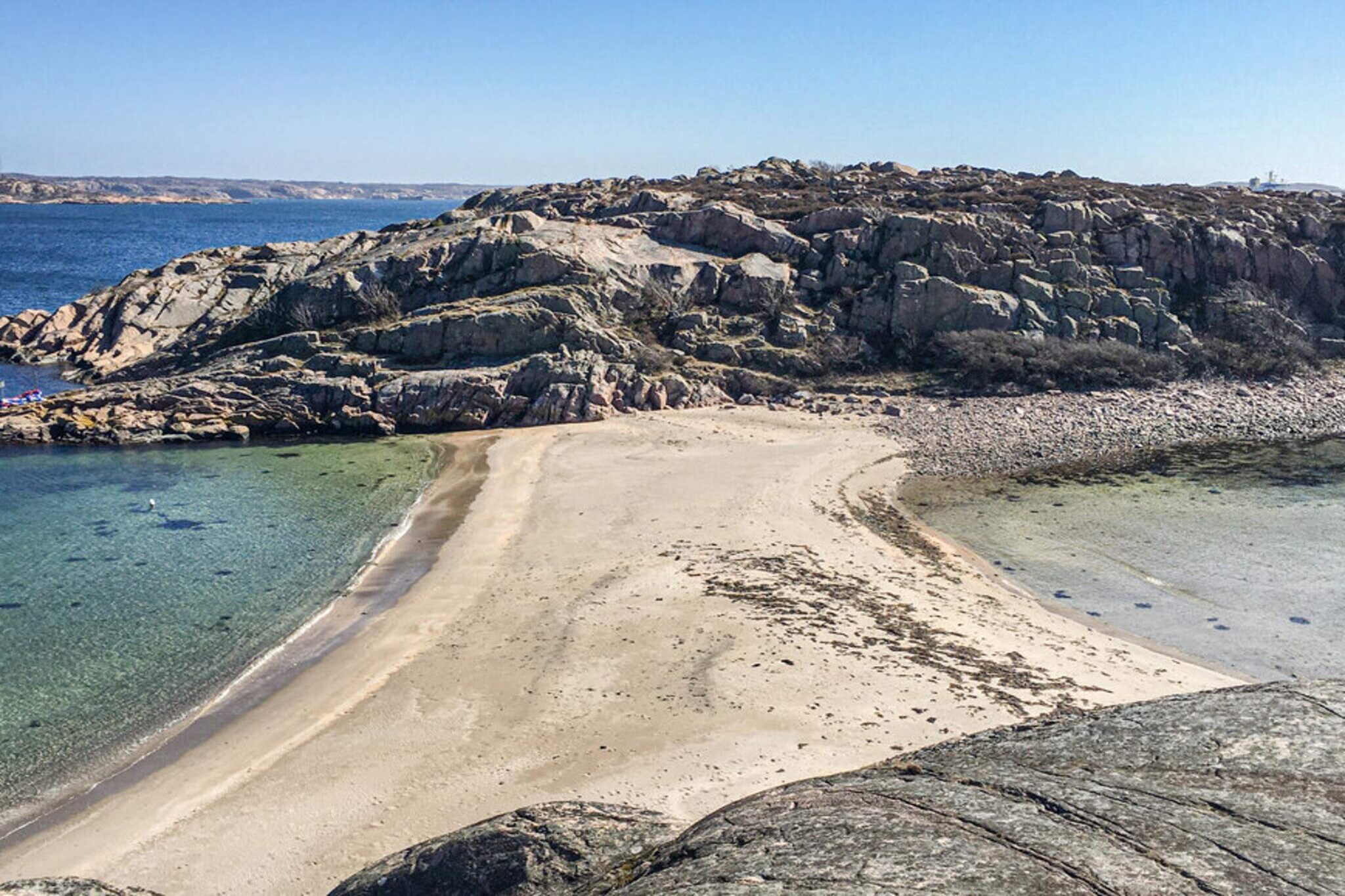 6 person holiday home in KUNGSHAMN