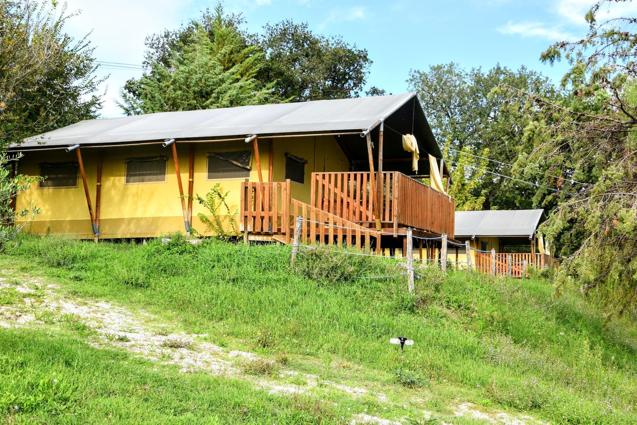 Ground floor: (open kitchen(hob, fridge-freezer), Living/diningroom, bedroom(double bed), bedroom(single bed, bunk bed), bathroom(hob, fridge-freezer), air conditioning)\n\npatio, garden, garden furniture, parking, swimming pool(shared with other guests)