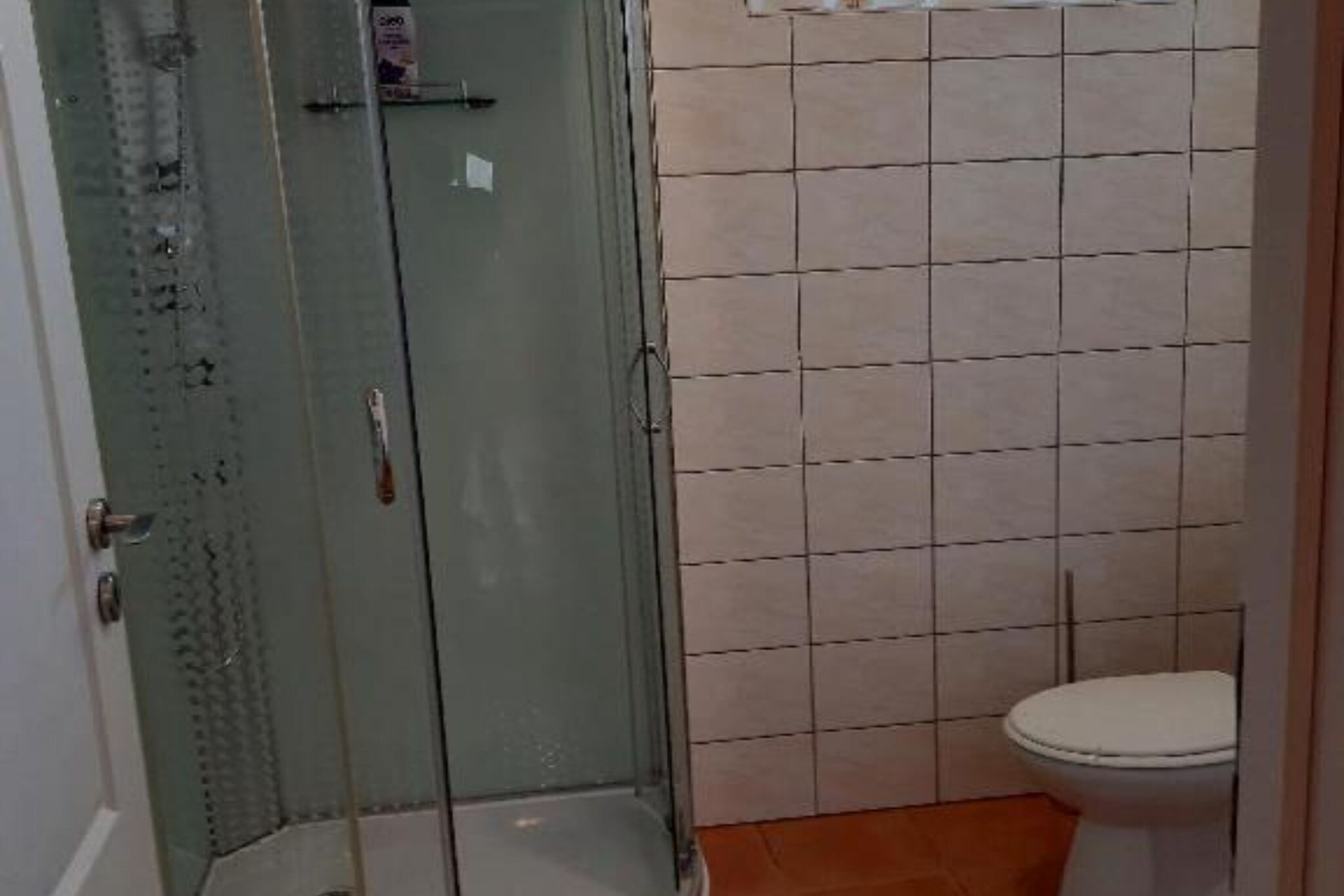 Apartment Čeliković - One Bedroom Apartment with Balcony-Badkamer