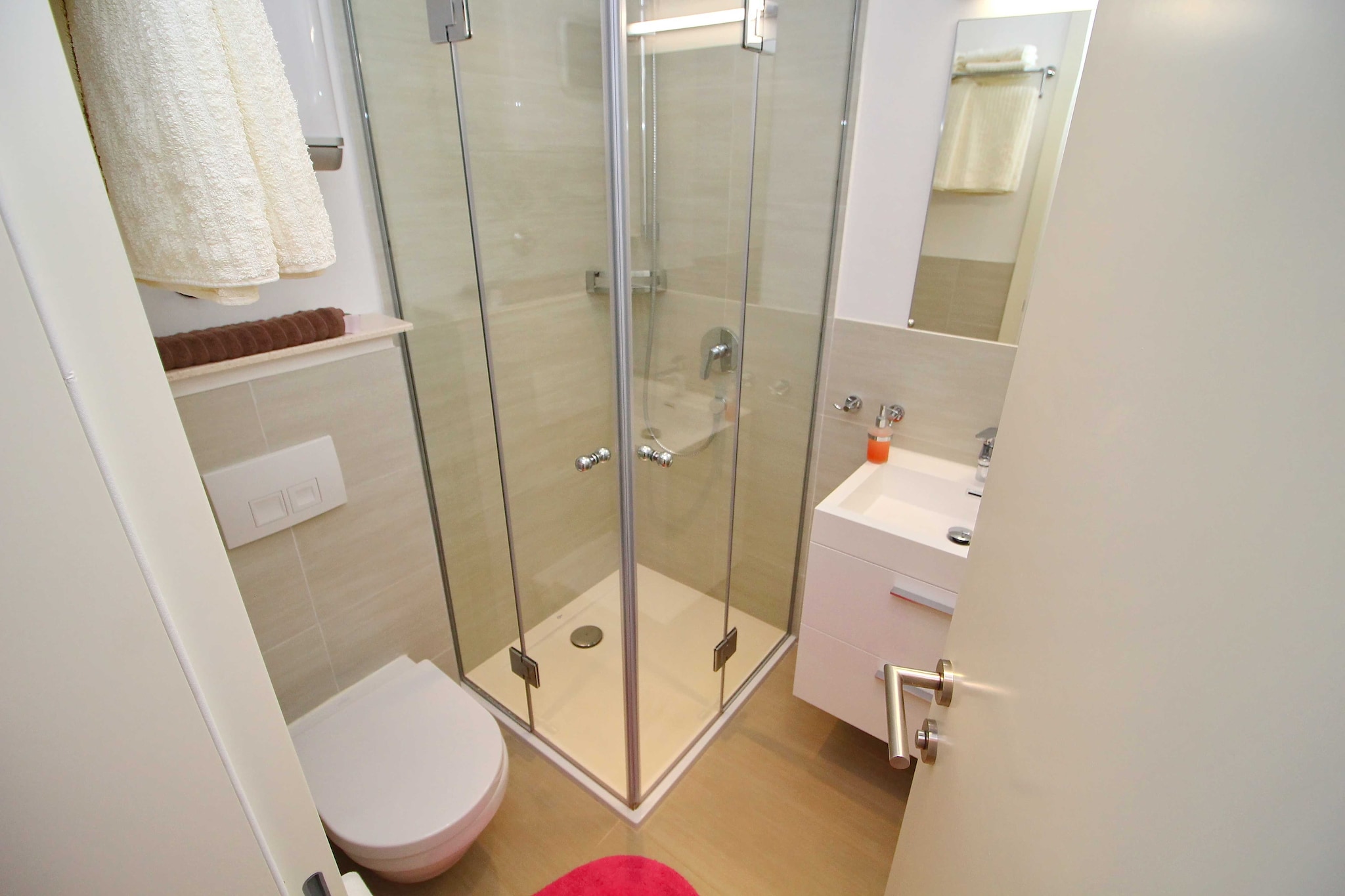 Kula Fancy Apartments - One-Bedroom Apartment with Terrace Ground Floor A1-Bathroom