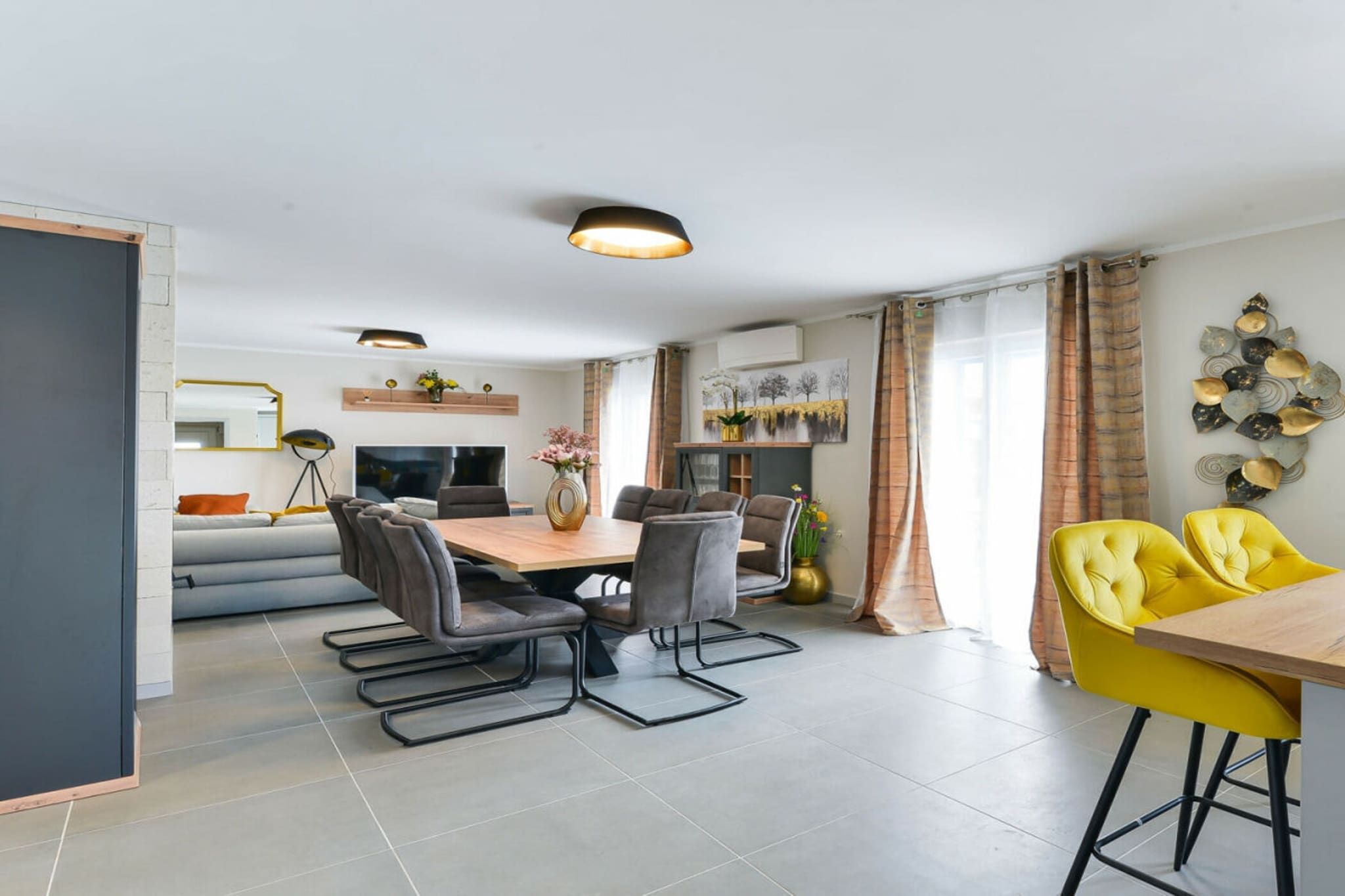 429433-Salle à manger