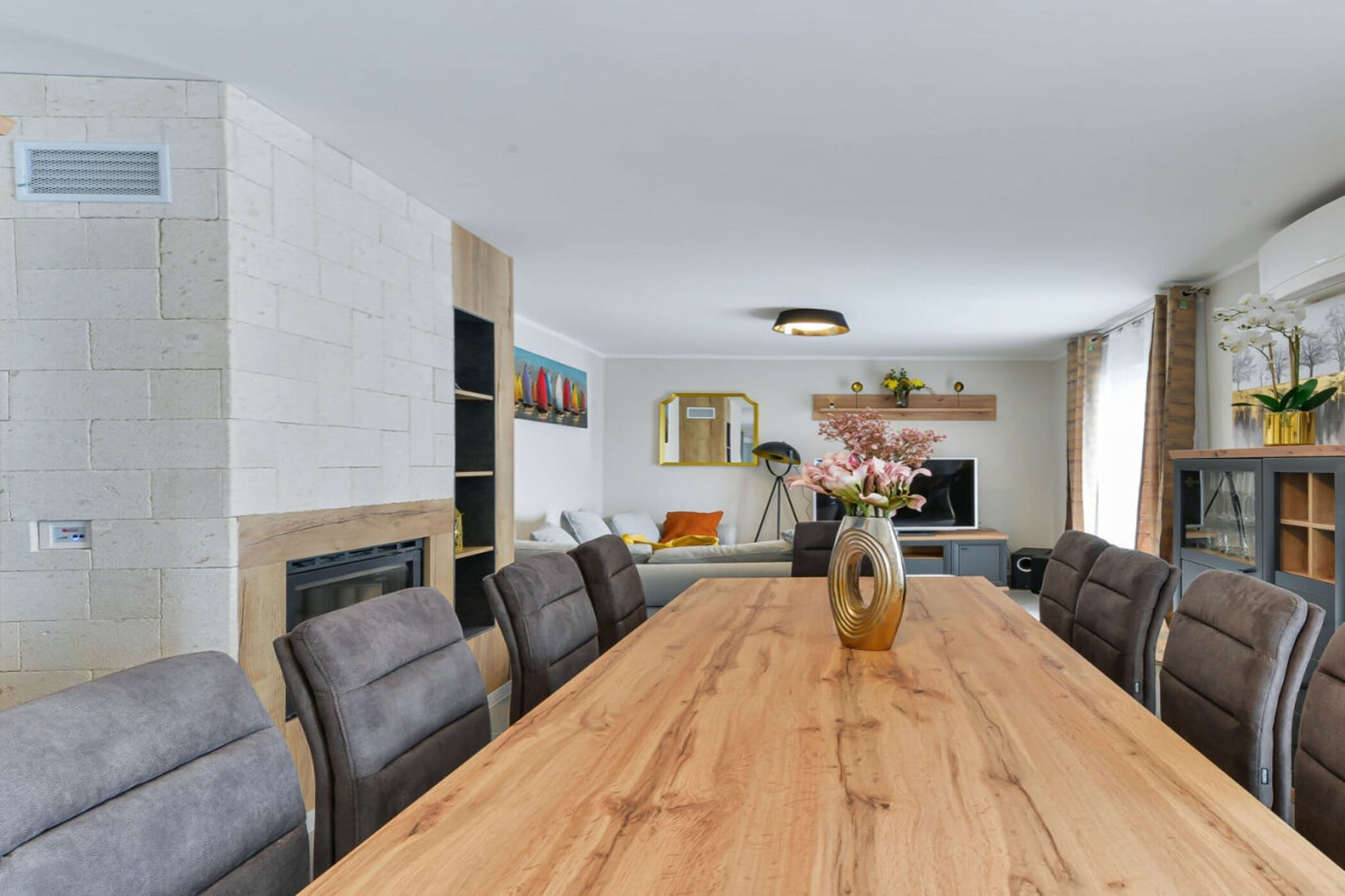 429433-Salle à manger