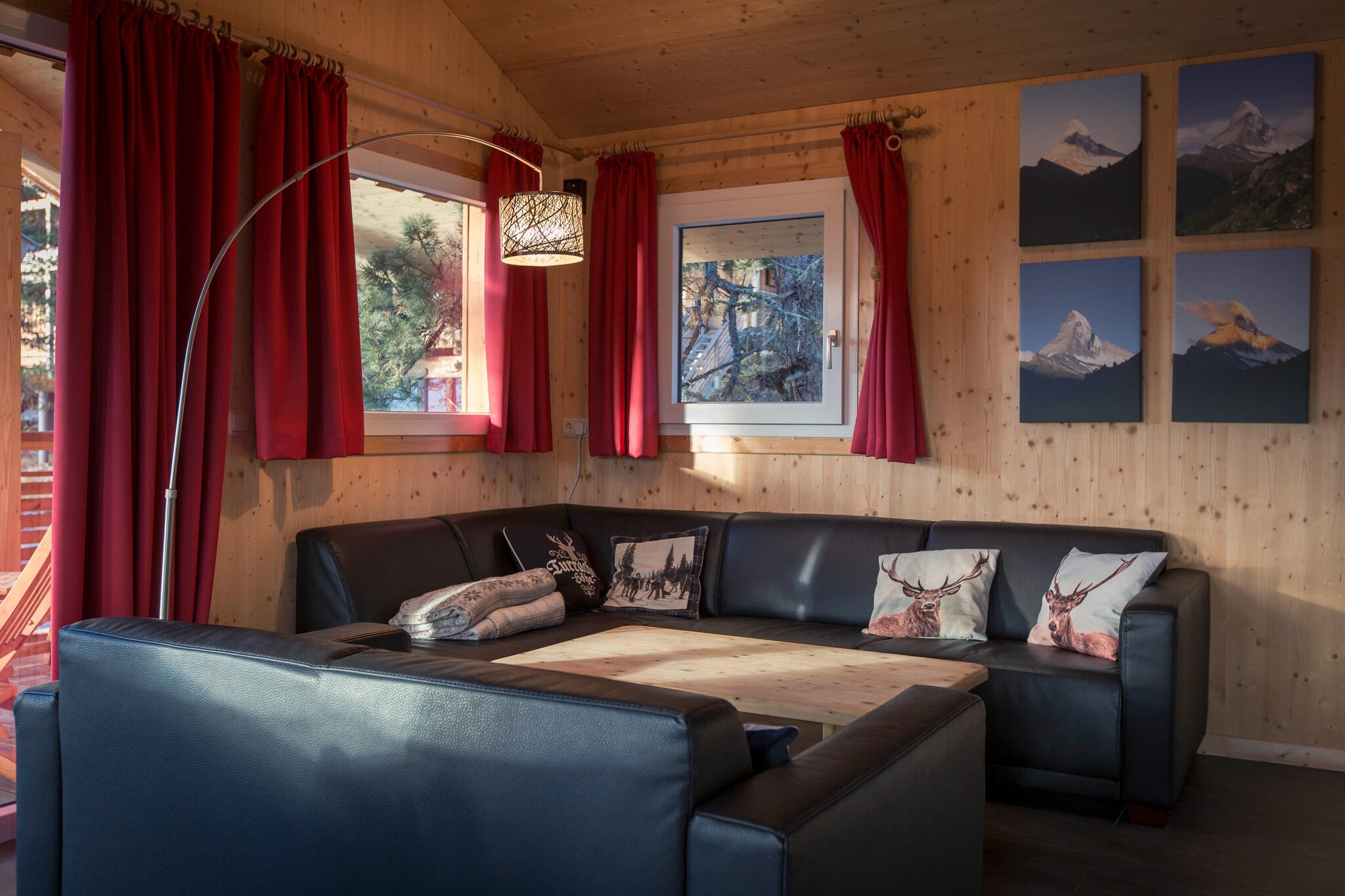 Discover your ideal mountain getaway in this charming 120 mÂ² solid wood chalet, nestled in a tranquil pine forest at an elevation of 1,800 meters. Designed to comfortably accommodate up to 10 guests, this spacious retreat offers a perfect blend of rustic charm and modern convenience. For relaxation, indulge in the infrared sauna and whirlpool bathtub, ideal for unwinding after a day of adventure. Stay connected with free Wi-Fi and enjoy entertainment through satellite TV. 

Situated just 1 km from the ski resort and close to scenic hiking and cycling trails, the chalet is also conveniently near the charming center and picturesque lake. 

 The chalet features four cozy bedrooms: two with double beds, one with a double bed and a bunk bed ideal for children or extra guests, and a fourth room with two single beds. With three modern bathrooms, each equipped with a shower, privacy and comfort are assured. The open-plan living area seamlessly connects to a fully equipped kitchen, perfect for preparing meals for a group. The kitchen includes a ceramic hob, oven, dishwasher, and a fridge with a freezer compartment, along with a toaster, kettle, and coffee machine. A starter set with essentials such as dishwasher tabs, dishwashing liquid, a sponge, garbage bags, cleaning supplies, and a tea towel will be provided upon your arrival. 

 Enhance your stay with our Butler card or Butler programme, offering personalized service and added convenience.  

Embrace the cozy charm and modern comforts of this enchanting chalet, where memorable mountain experiences await.