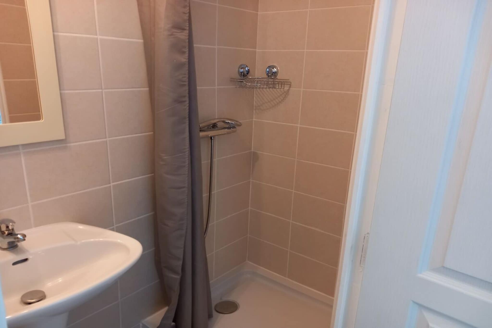 509544-Badkamer