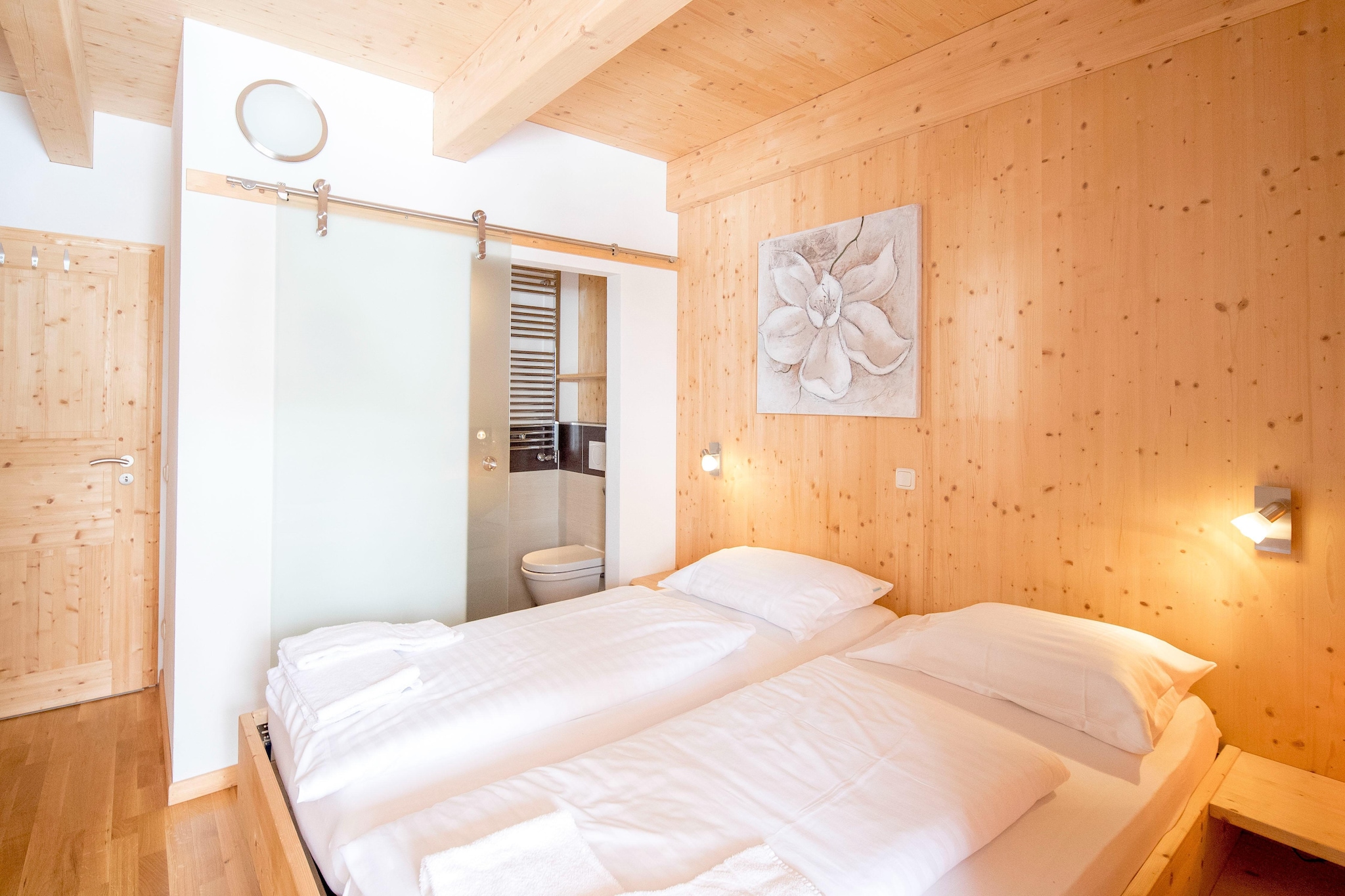 Amazing chalet with sauna