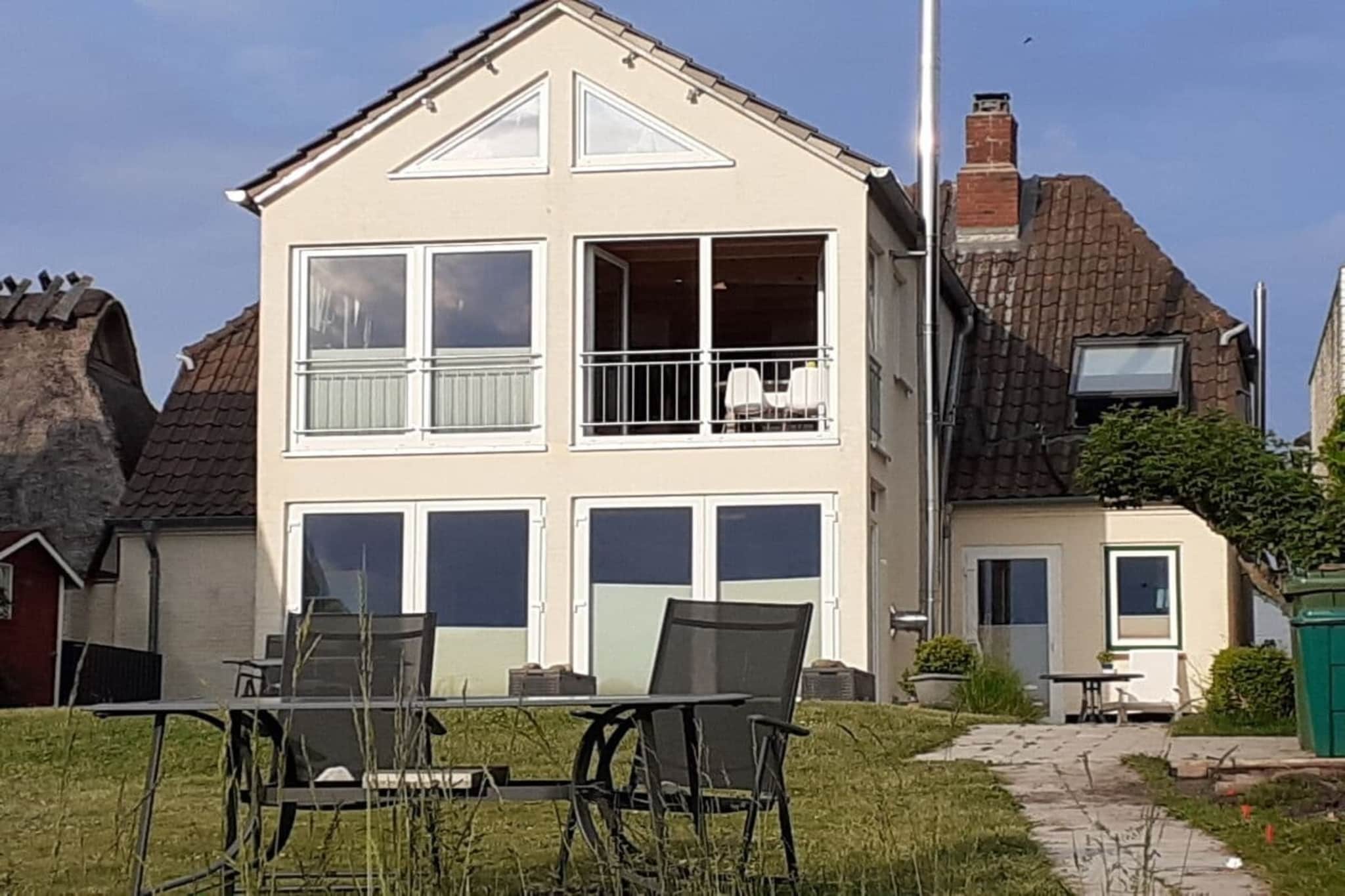 381250-Terrasbalkon