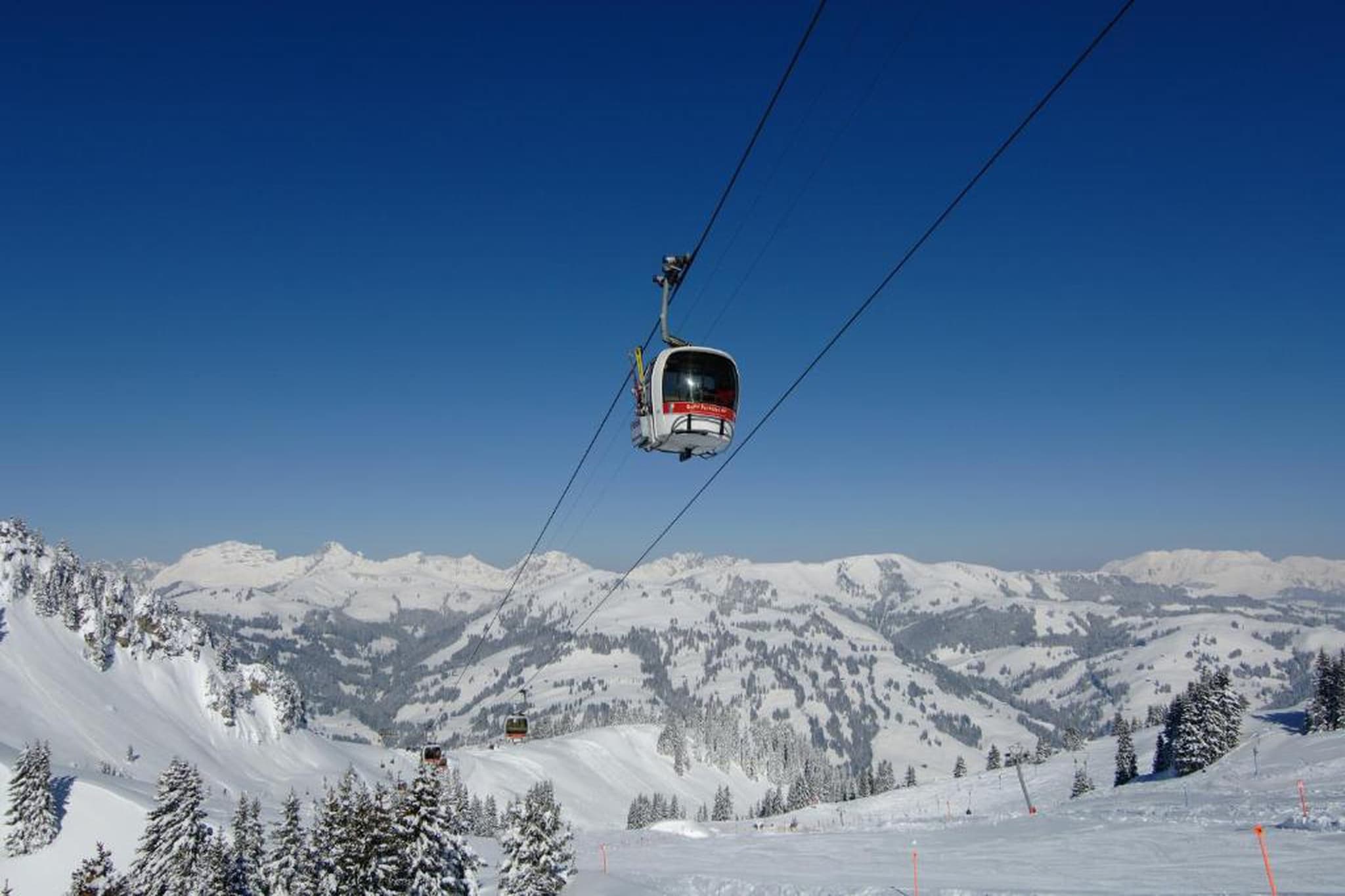 Cute Chalet with Breathtaking Views-Gebied winter 20km