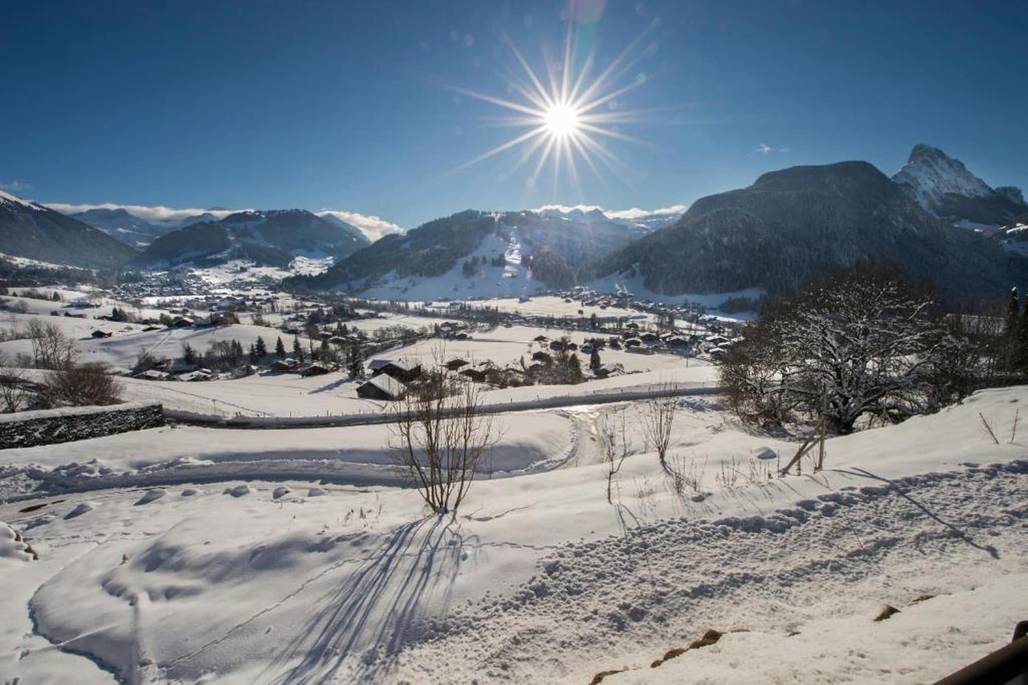 Cute Chalet with Breathtaking Views-Gebied winter 20km