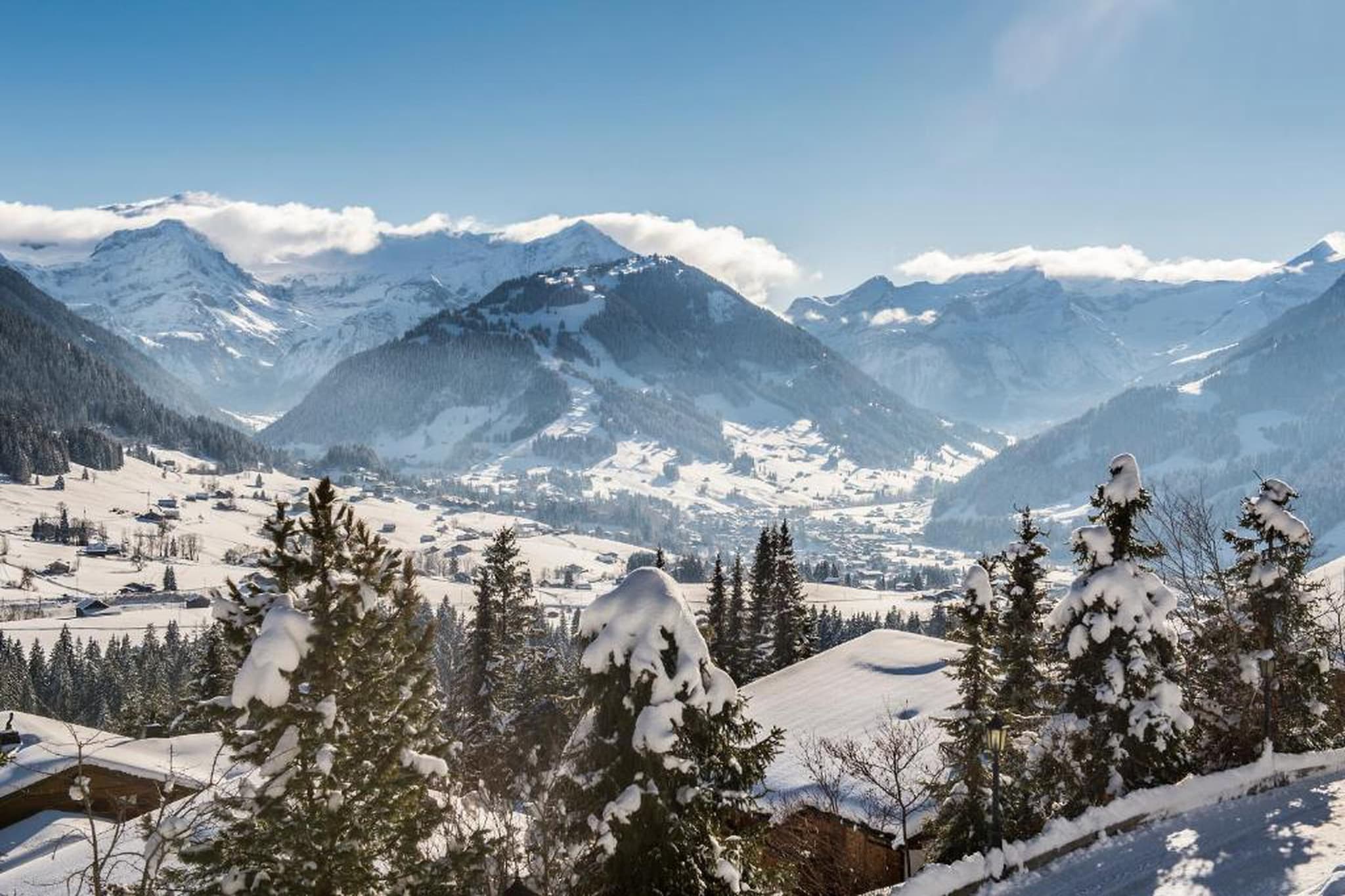 Cute Chalet with Breathtaking Views-Gebied winter 20km