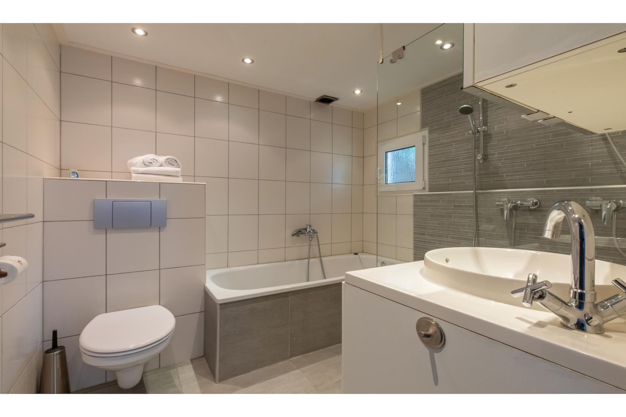 Bath Room