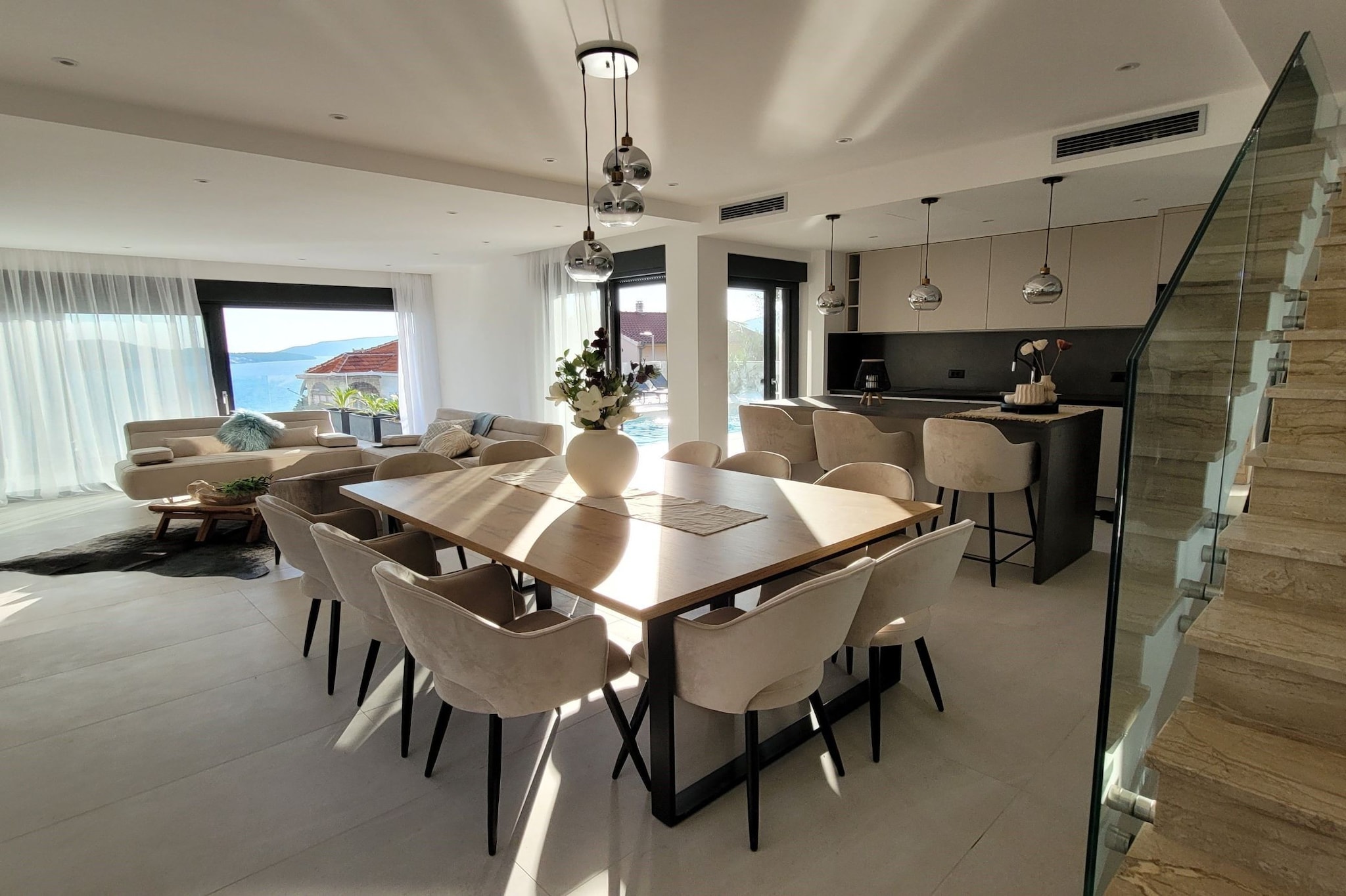 Villa Oasis - Five Bedroom Villa with Private Pool-Salon