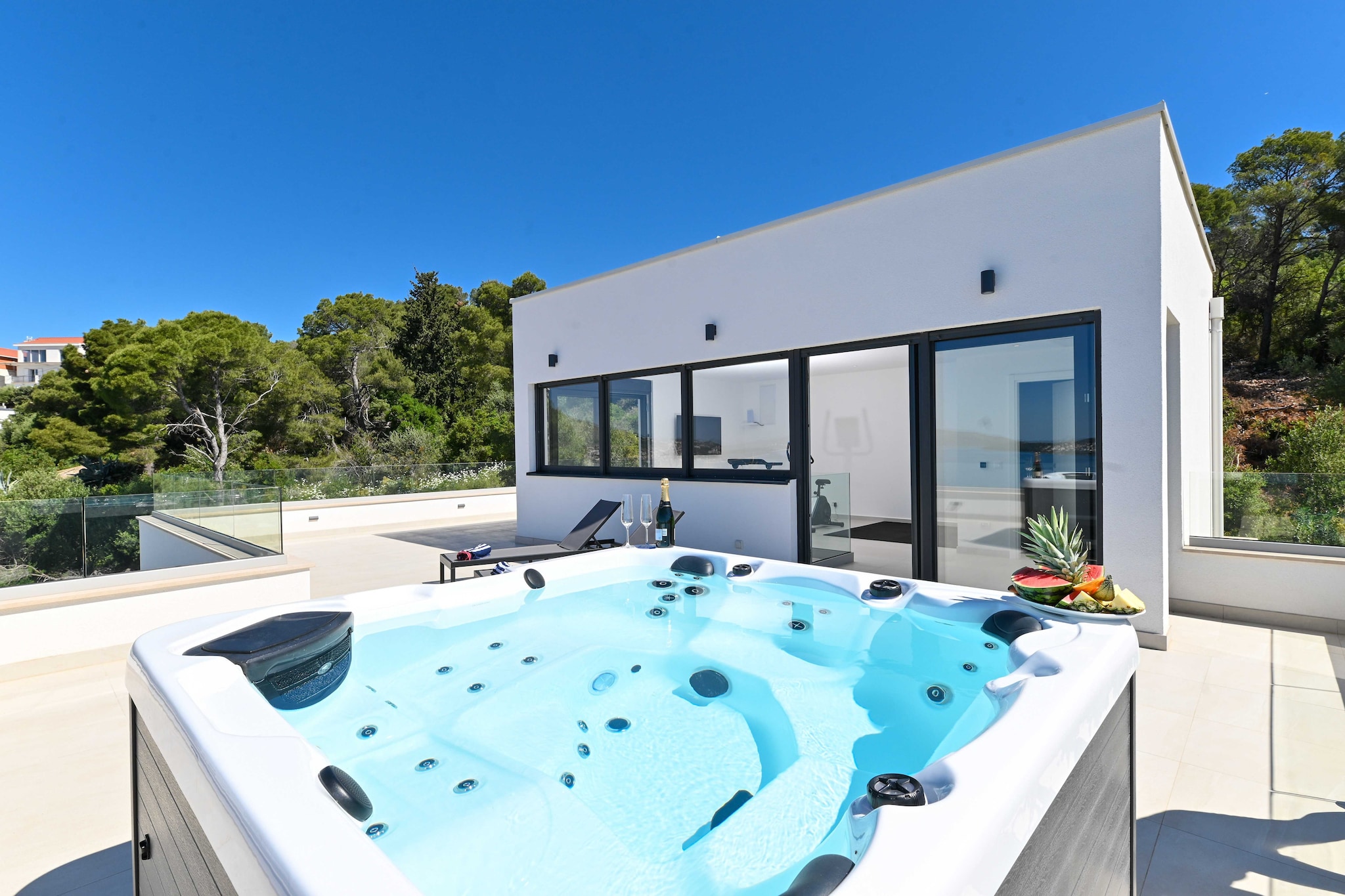 Villa Oasis - Five Bedroom Villa with Private Pool-Spa