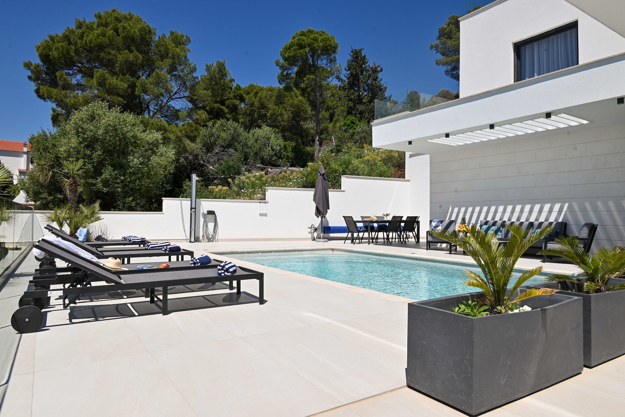 Villa Oasis - Five Bedroom Villa with Private Pool-Piscine