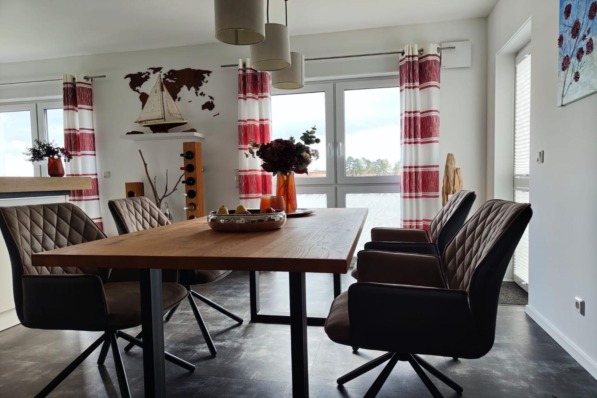 Marina Penthouse - Salle à manger