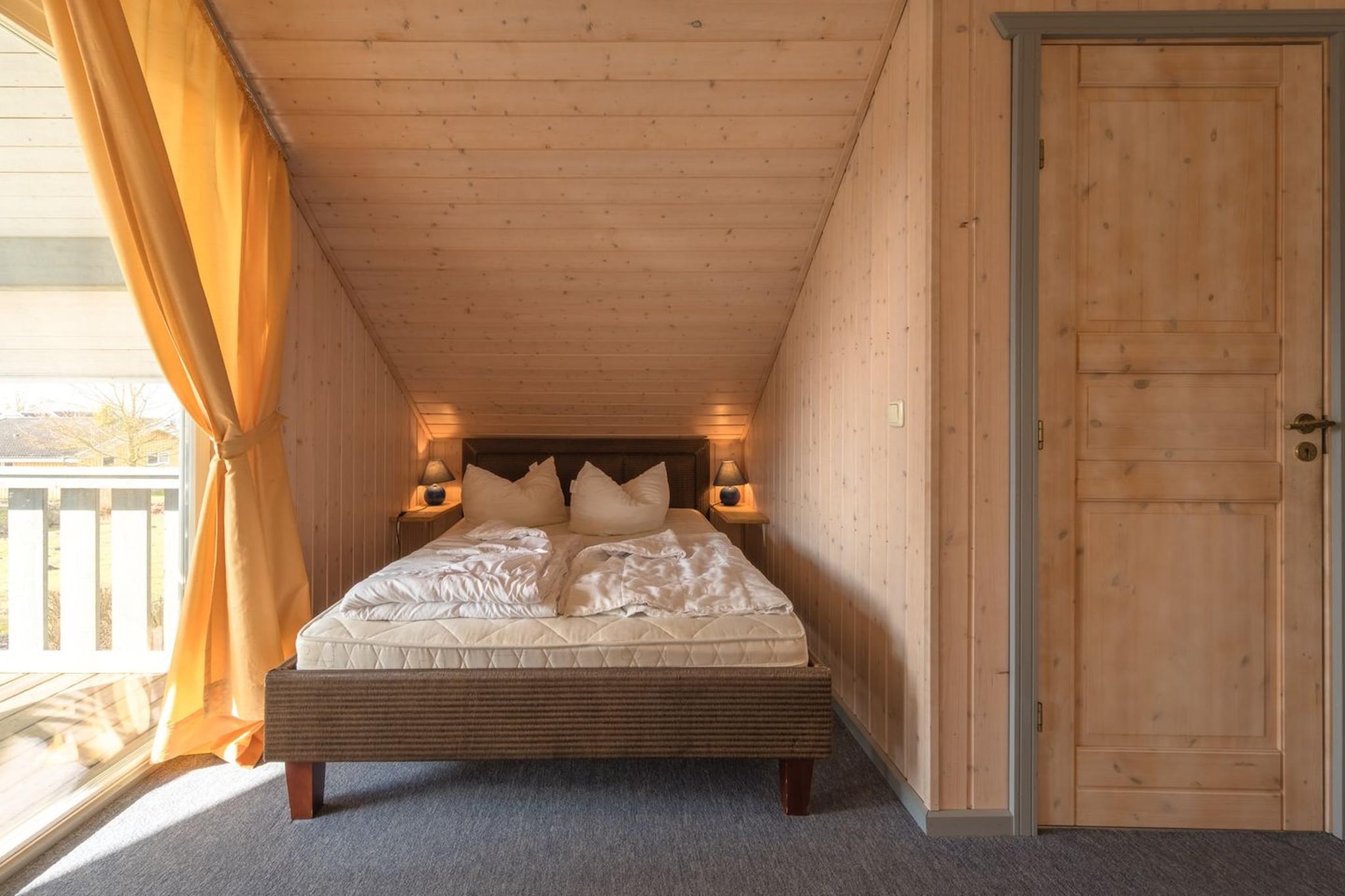 Bed Room