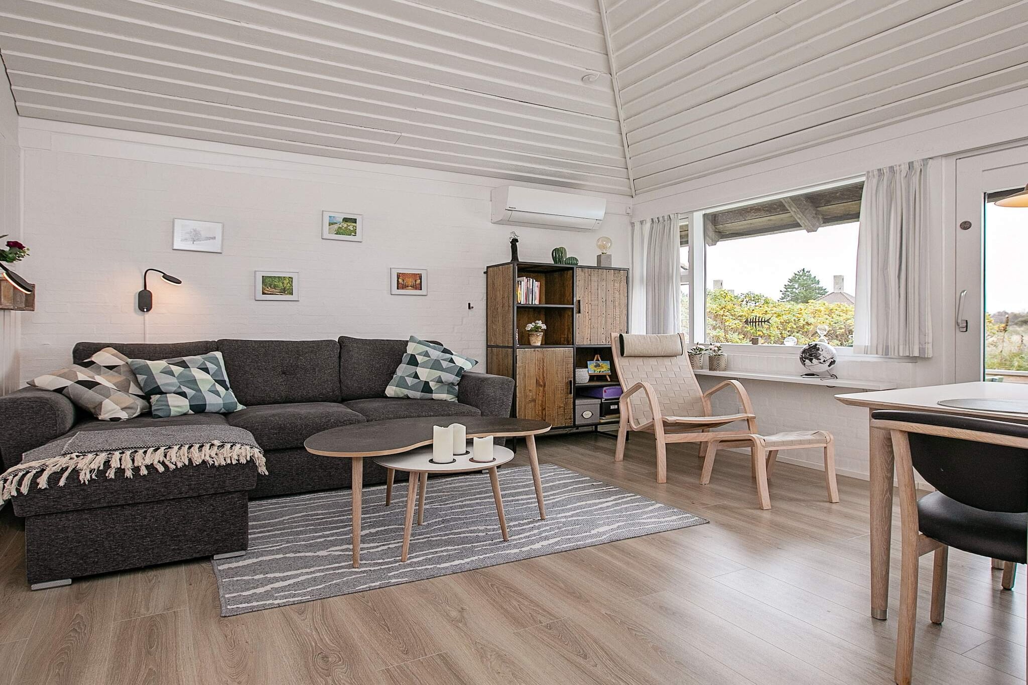 2 room,Premium - Intérieur