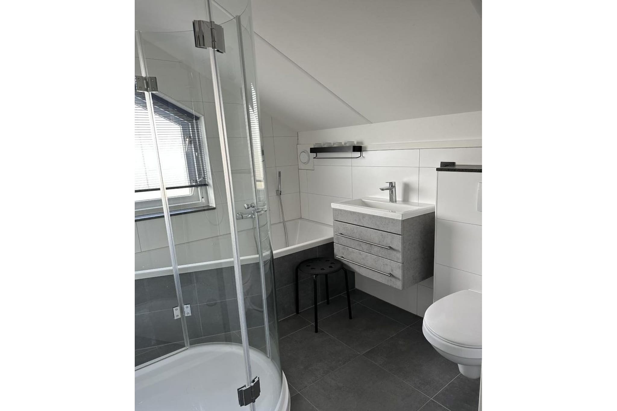 Bath Room