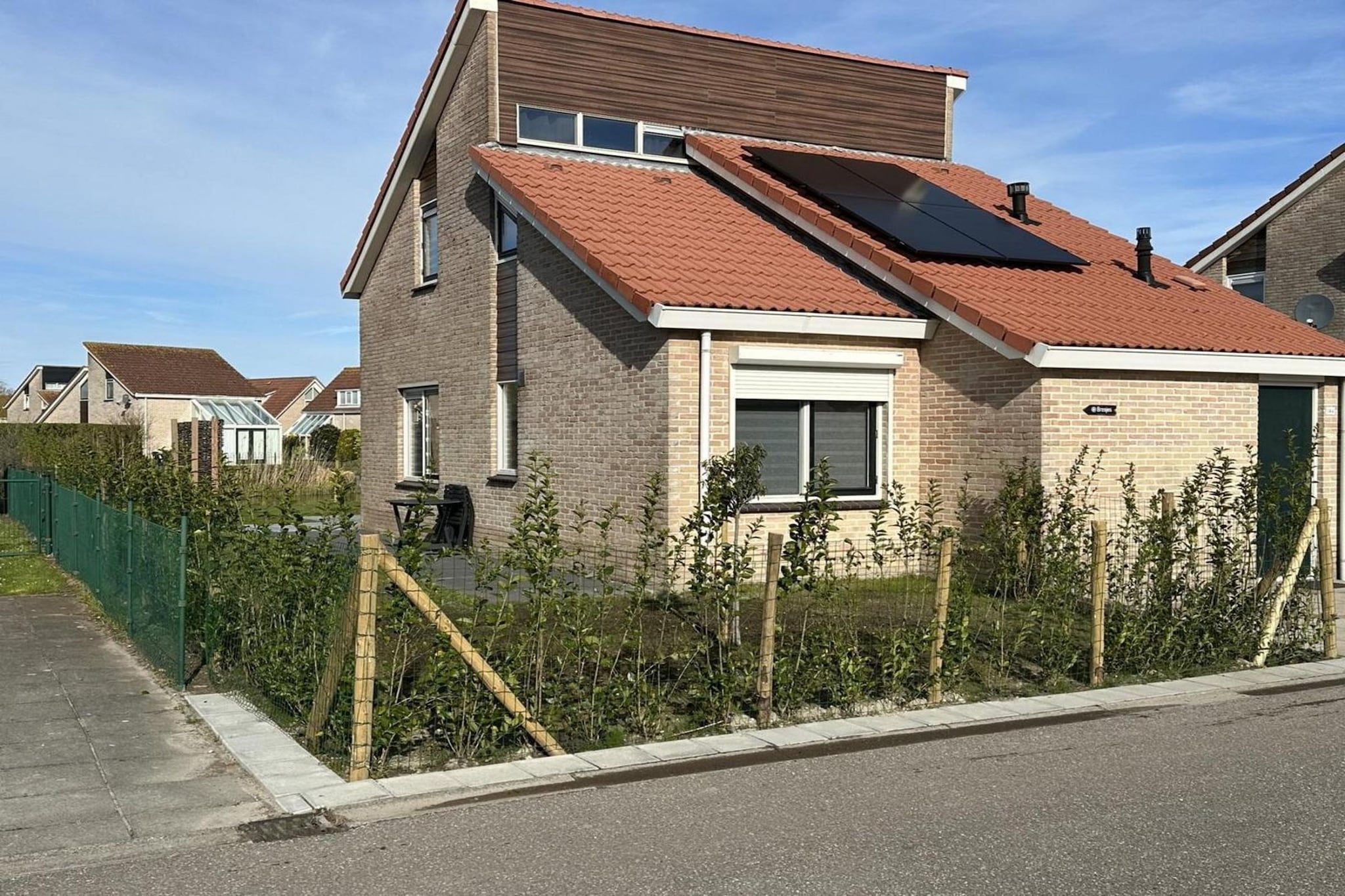 Exterior Summer