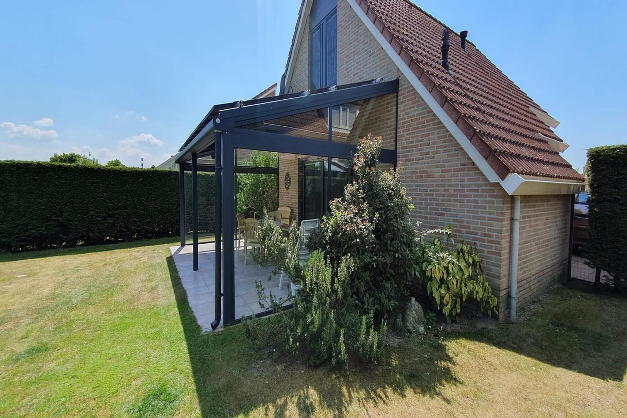Exterior Summer