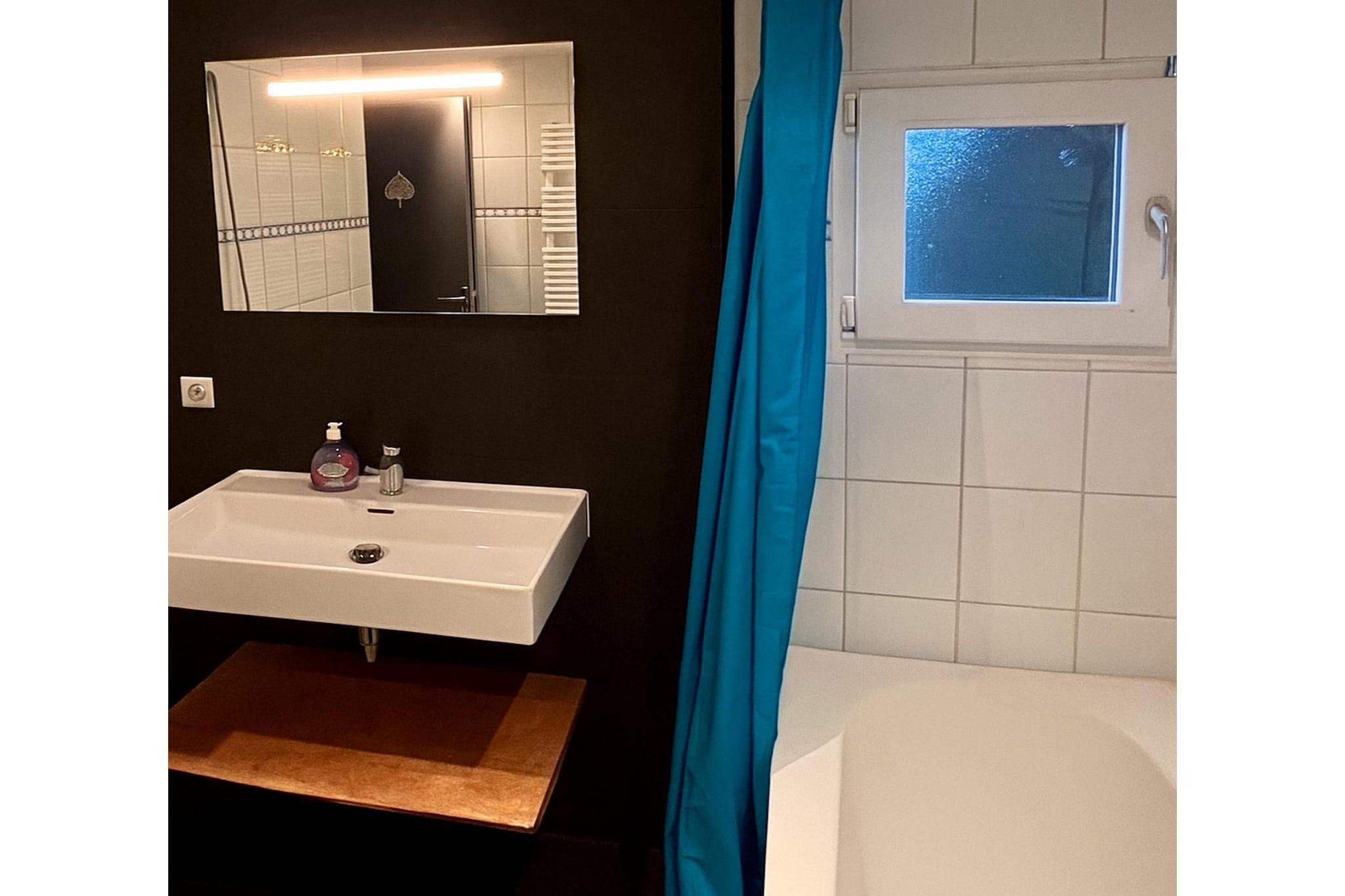 Schoneveld 40 Zeester Breskens - Badezimmer