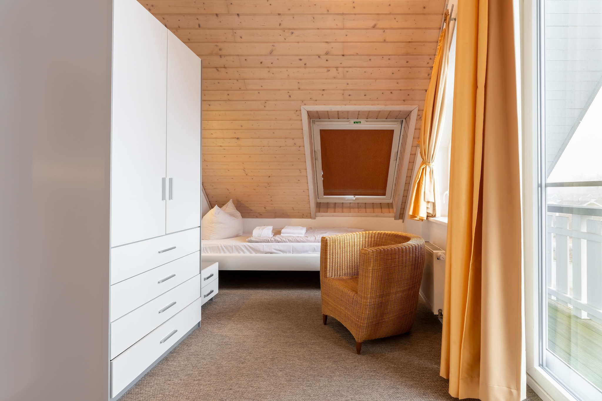 Bed Room