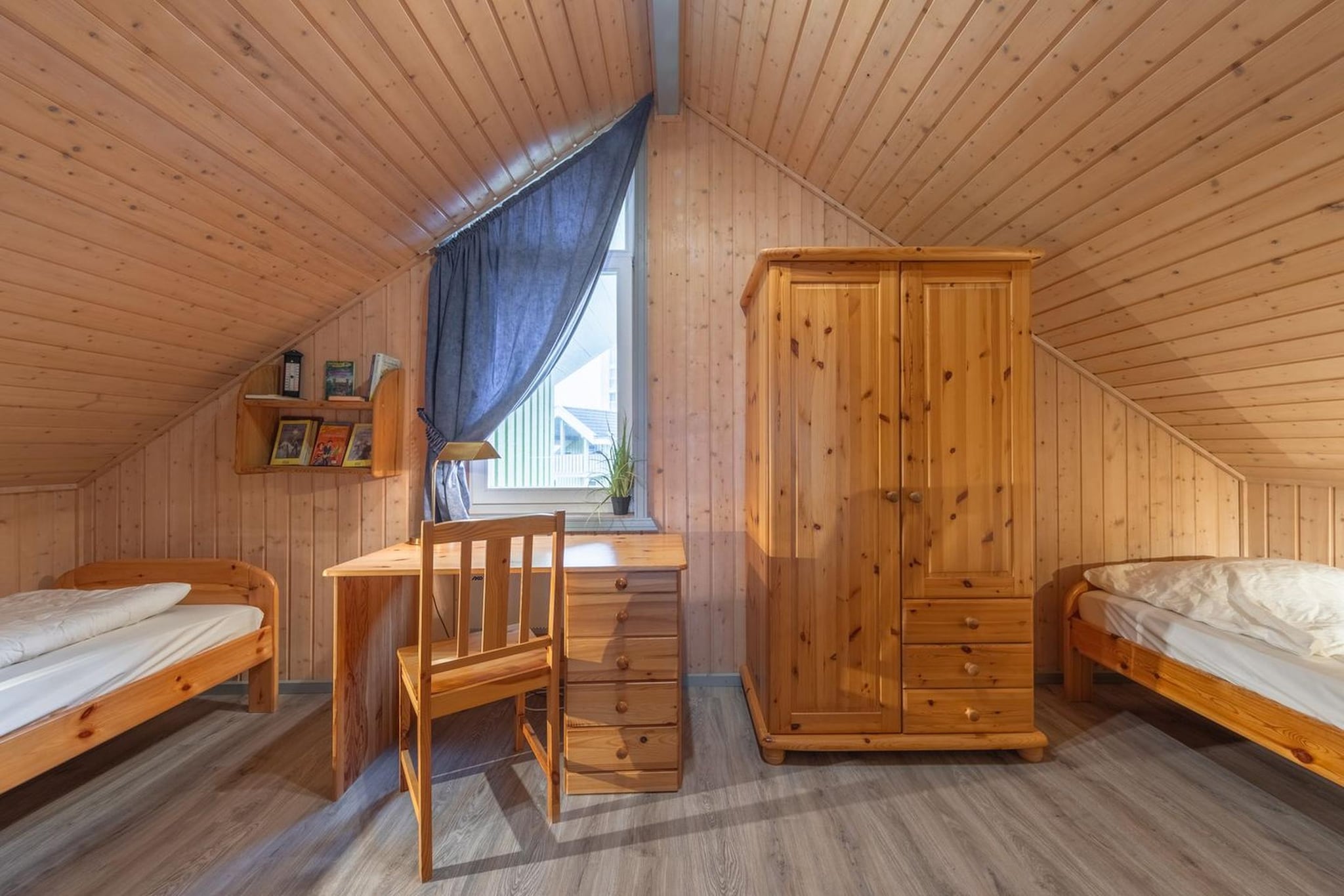 Bed Room