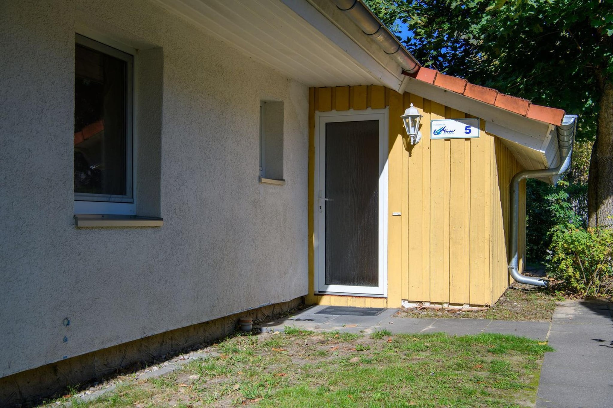 Exterior Summer