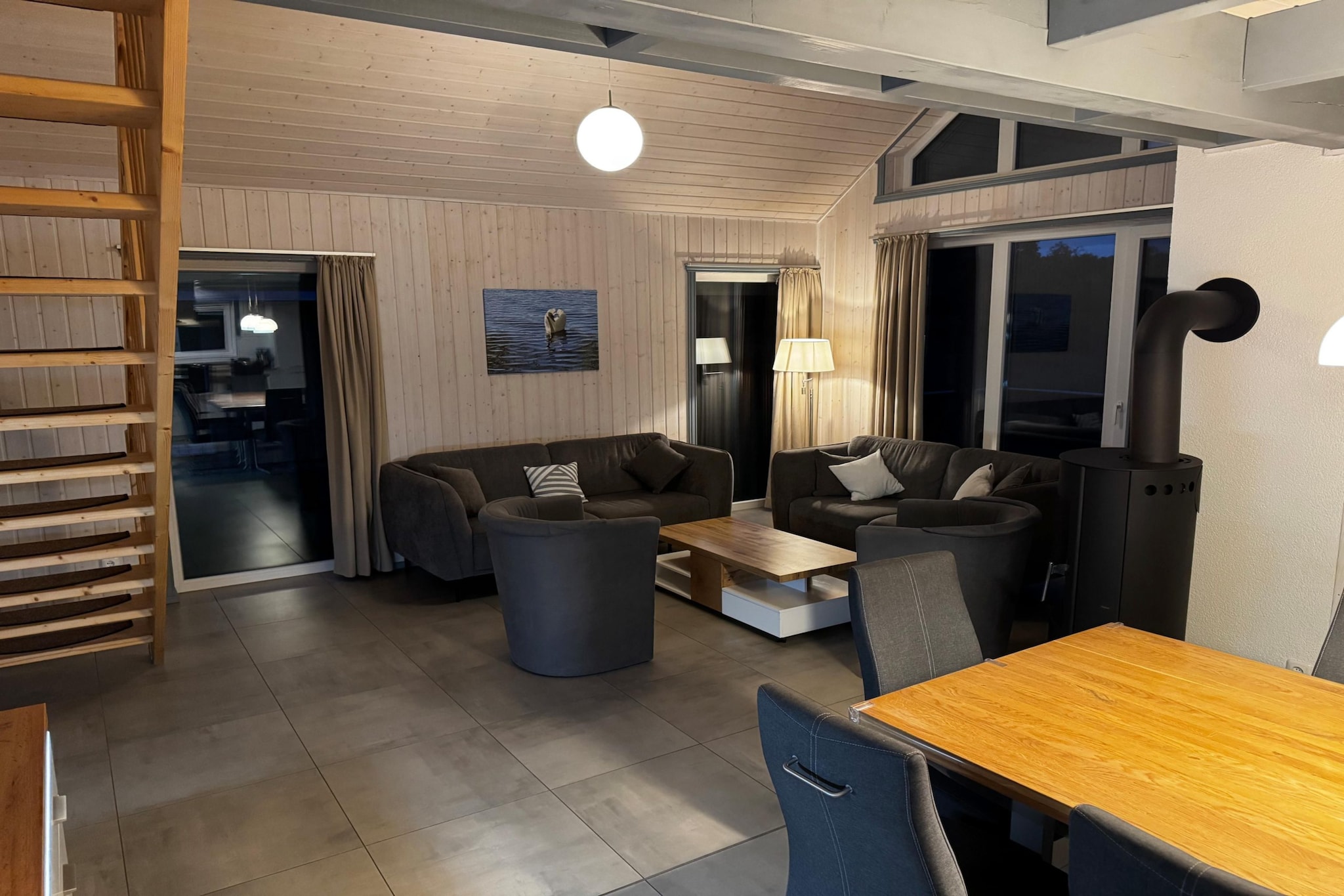 Schwan 308 - Living room