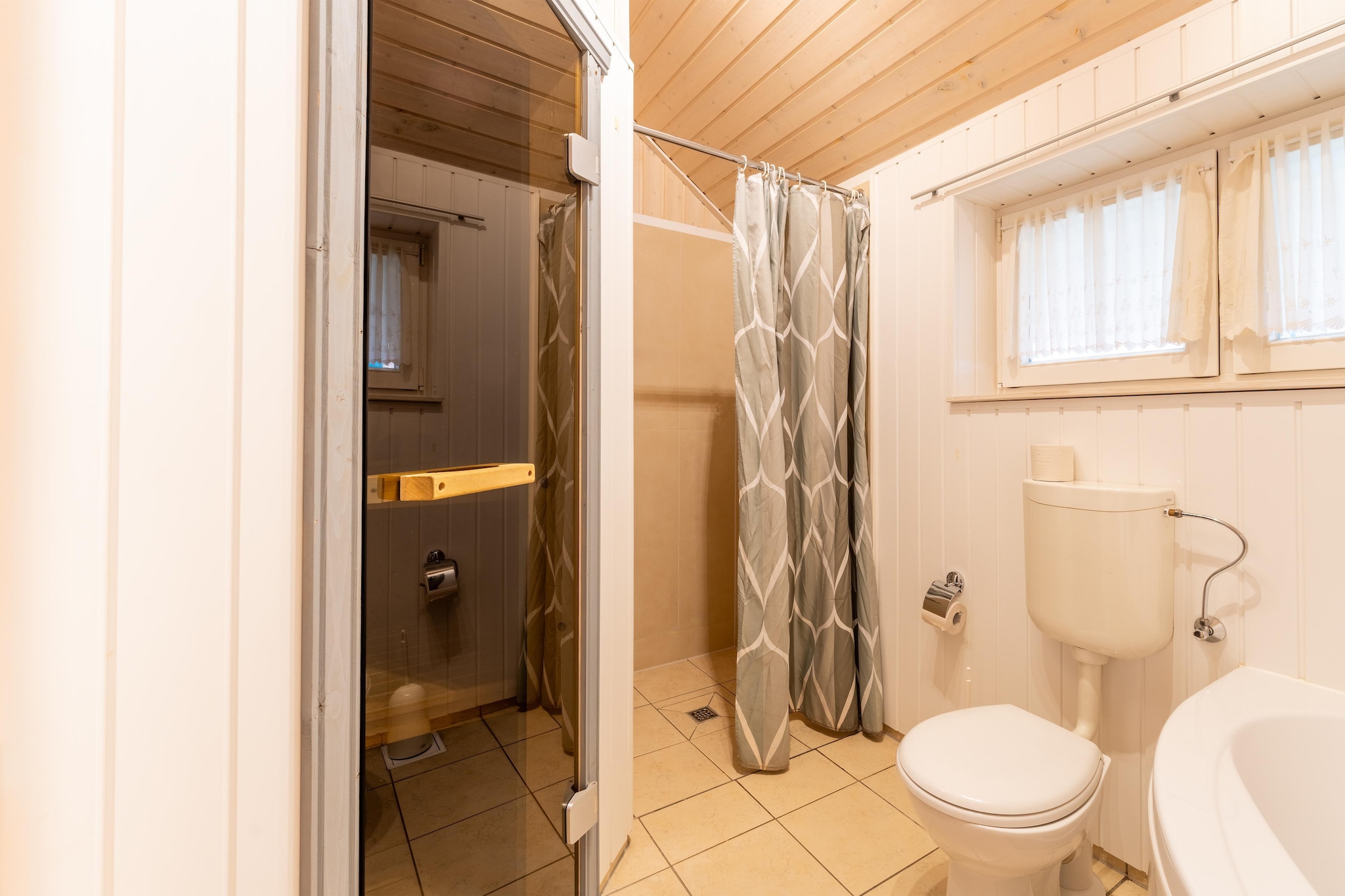 Seeschwalbe Classic 285-Badkamer