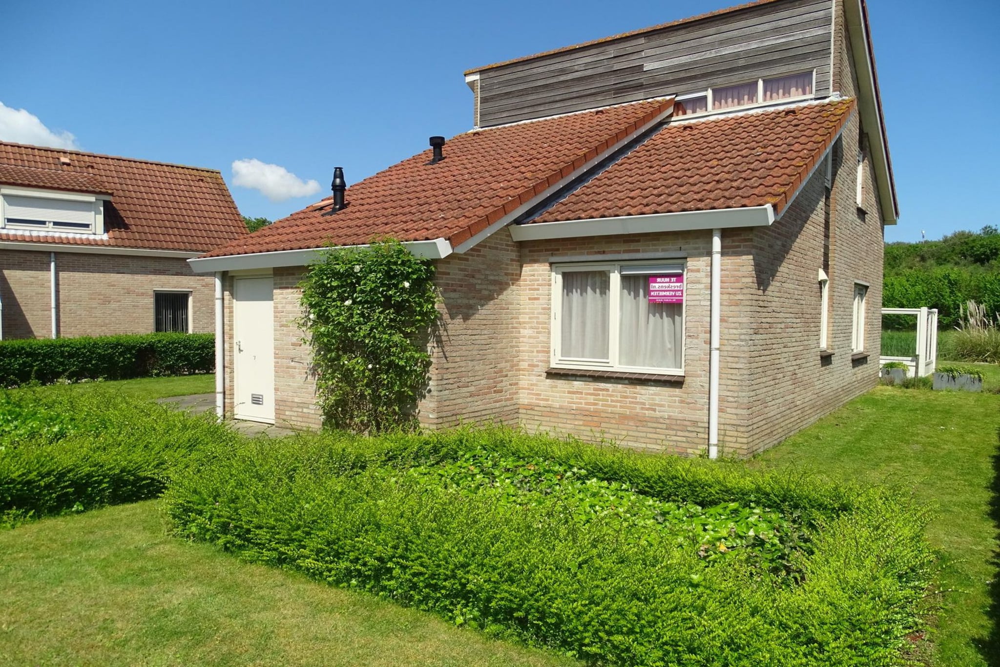 Exterior Summer