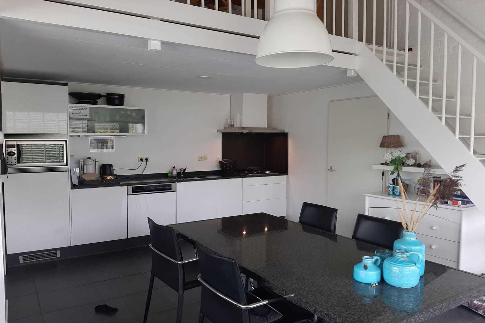 Tucked away in a peaceful corner near the Dutch coast, this charming holiday home offers the perfect mix of comfort and practicality for up to four guests. With its warm ambiance and clever layout, the home is ideal for couples, small families, or a quiet getaway with friends. The bright living room with an open kitchen opens out to a covered terrace and lush gardenâ€”perfect for relaxed mornings with coffee or evening barbecues.

Located in the heart of Breskens, you're never far from the scenic harbor, sandy beaches, or the iconic Breskens Lighthouse. Walk or cycle along beautiful coastal paths, watch the fishing boats come in, or explore the quaint shops and cafÃ©s of the town center. The nearby Maritime Museum offers a glimpse into Zeelandâ€™s rich nautical history, and nature lovers will enjoy the tranquil reserves and birdwatching spots just a short ride away.

Foodies will delight in the fresh seafood served at local harborfront restaurants such as De Dukdalf or Spetters. And the best part? Your furry friends are welcome too! Let them roam freely in the fully enclosed garden or join you on pet-friendly beach walks nearby. Whether you're craving peace, exploration, or a bit of both, this coastal gem has something for everyoneâ€”tail wags included.