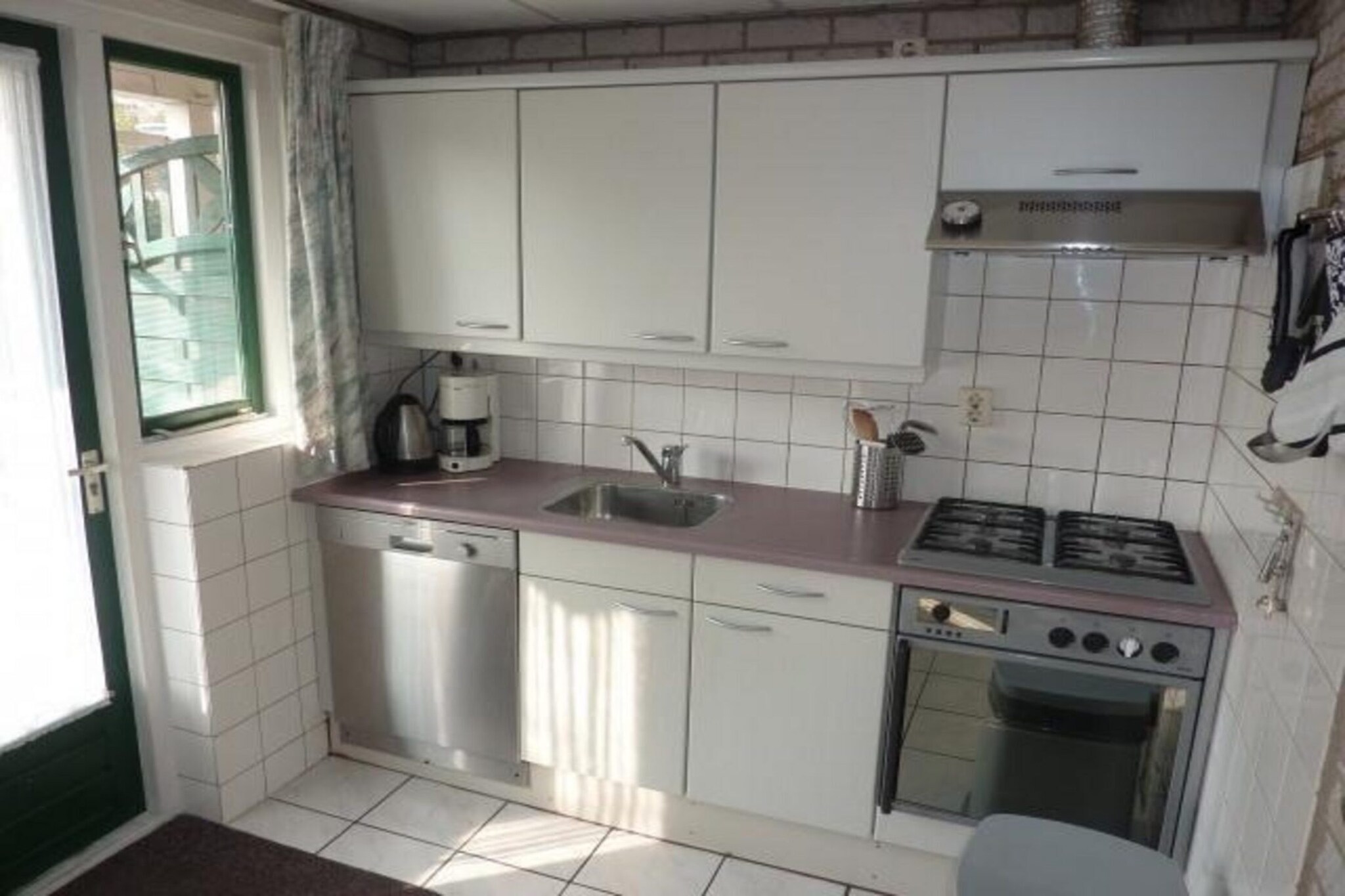 Schoneveld 369 Strandparel Breskens-Keuken