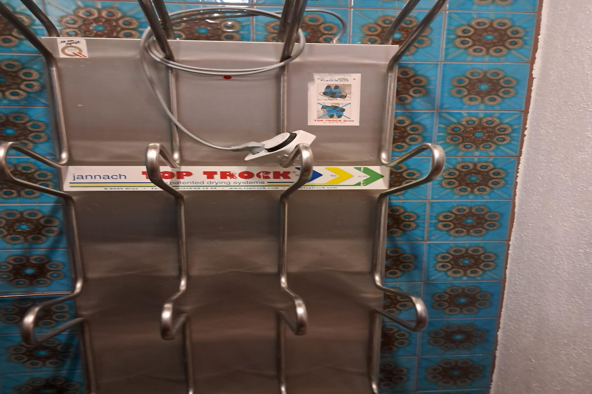 Kappl, a charming family-friendly resort located at 1,258 meters above sea level, is a peaceful suburb of Ischgl with a population of 2,571. The village offers essential amenities such as a grocery store, bakery, post office, bank, restaurant, bar, pharmacy, and doctor, ensuring a comfortable stay in a serene environment.

The area surrounding Kappl boasts several attractions, including the scenic 23 km Silvretta High Alpine Road, the Alpinarium GaltÃ¼r museum (20 km), the Silvretta Therme Ischgl wellness park (10 km), and the Wild Park Zoo Mathon (15 km). Families will love the Sunny Mountain Erlebnispark at the mountain station, which offers fun and adventure for all ages. For a relaxing day, the nearby village of See, just 8 km away, offers a family-friendly swimming lake and water sports. Guests can also enjoy activities such as tennis, fishing, beach volleyball, and gondola lifts. With 200 km of hiking trails and 100 km of mountain biking routes, Kappl is an outdoor enthusiast's paradise.

For easy access, Kappl is conveniently reachable via the A12 Kufstein - Bregenz motorway, with the "Pians" exit just 16 km from the village. The B188 Silvretta federal road ensures smooth travel. The town center is just 1.5 km away, Ischgl is 10 km, and the cable car station is 2.5 km. Nearby shopping centers include one 1.5 km away, and Landeck is 20 km from the village. Additional amenities at the property include parking in front of the house, a ski boot dryer, bread roll service, ski bus just 70 meters from the house, and a free bus service throughout the valley.