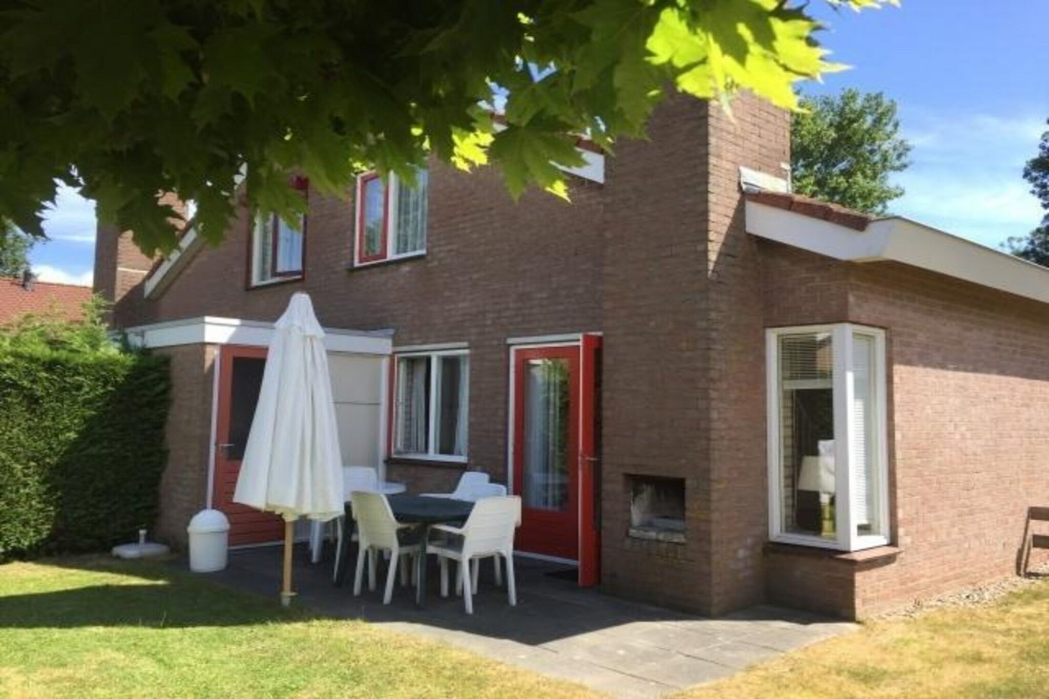 Schoneveld 371 Strandparel Breskens-Buitenkant zomer