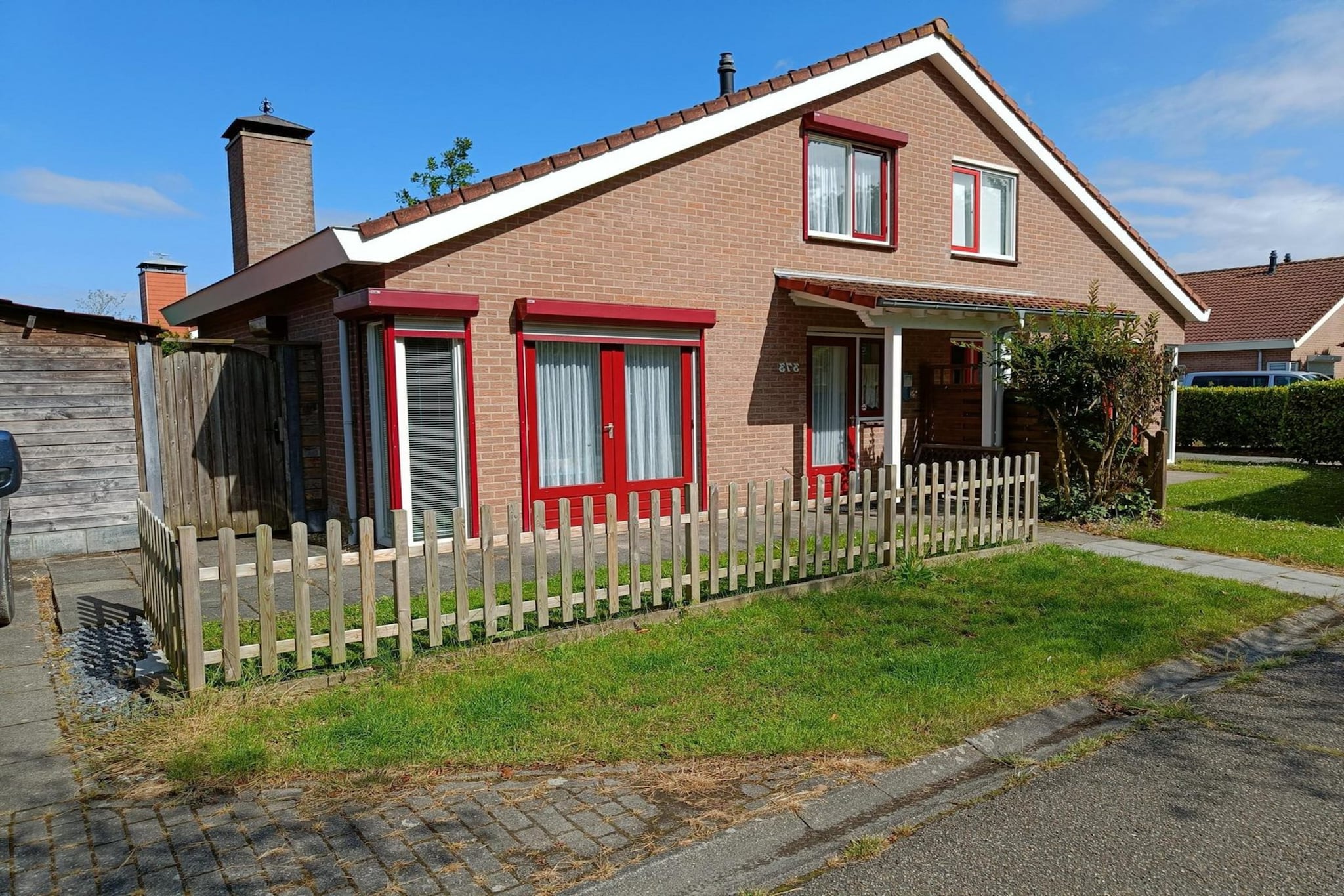Exterior Summer