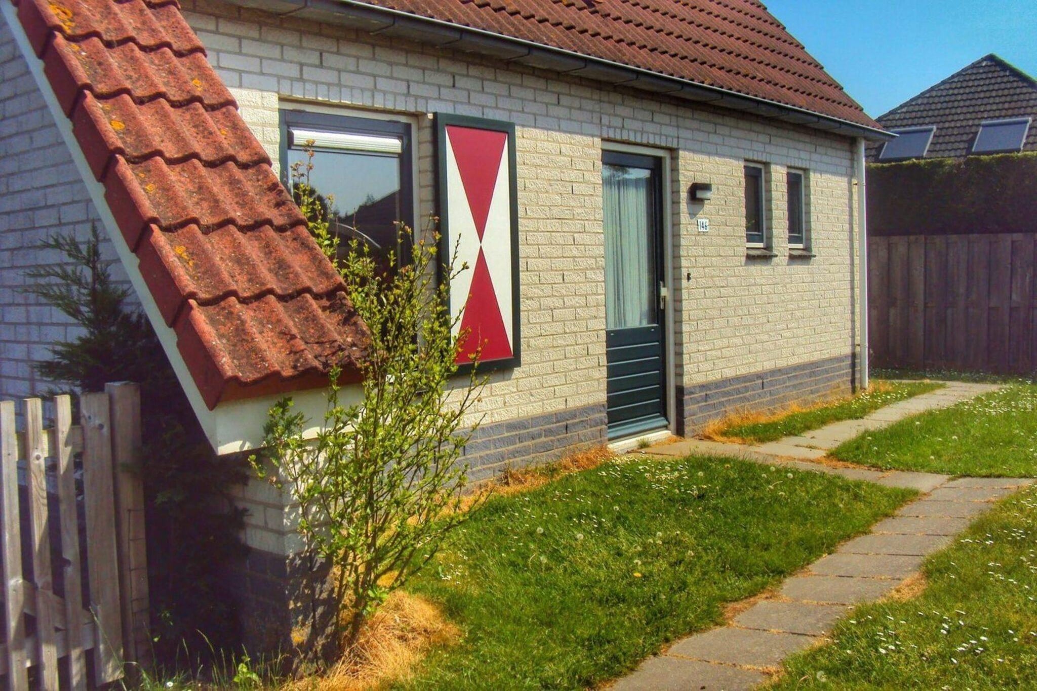 Schoneveld 146 Zeemeeuw Breskens - Buitenkant zomer