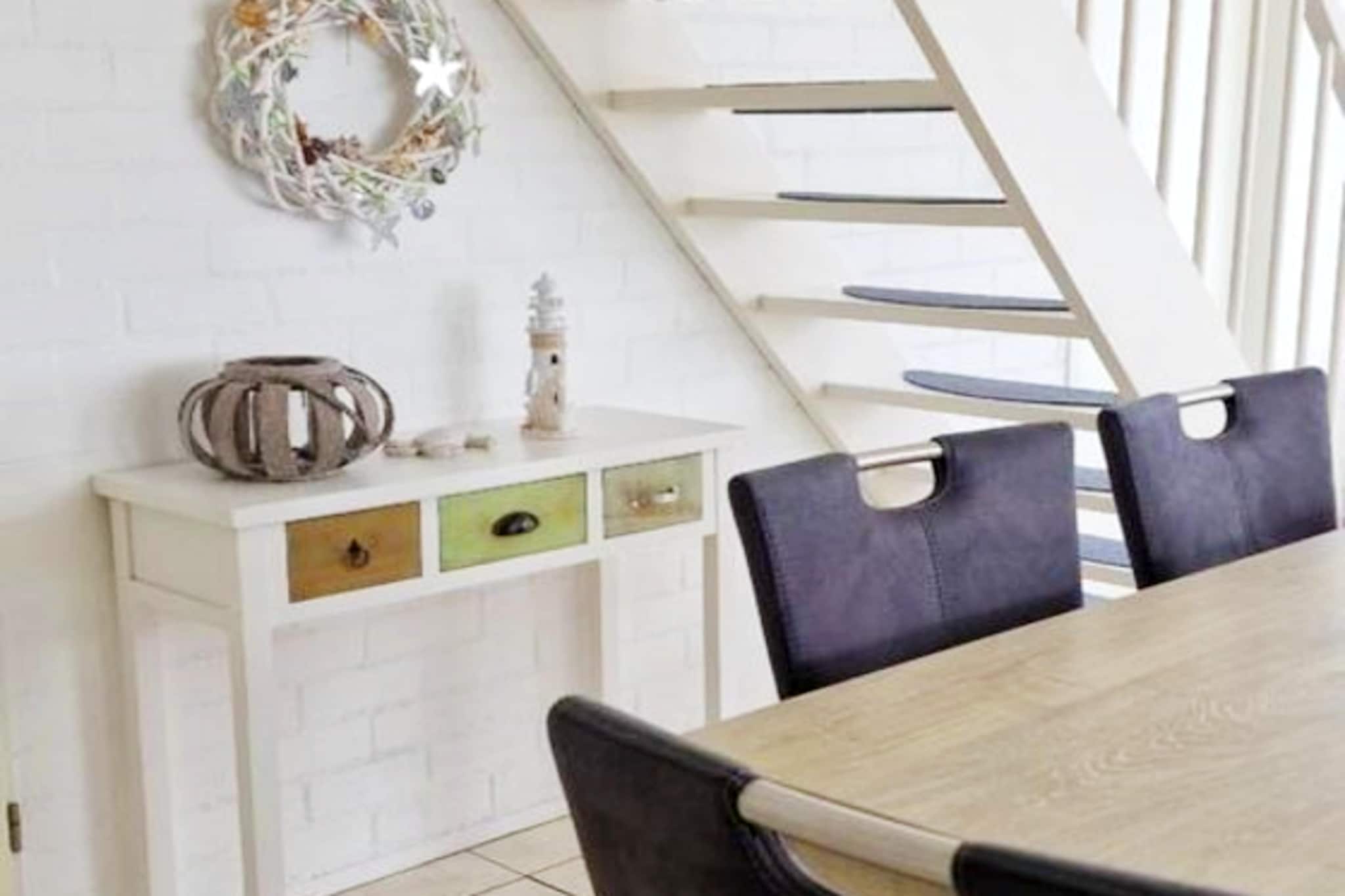 Schoneveld 157 Duinroos Breskens - Eetkamer