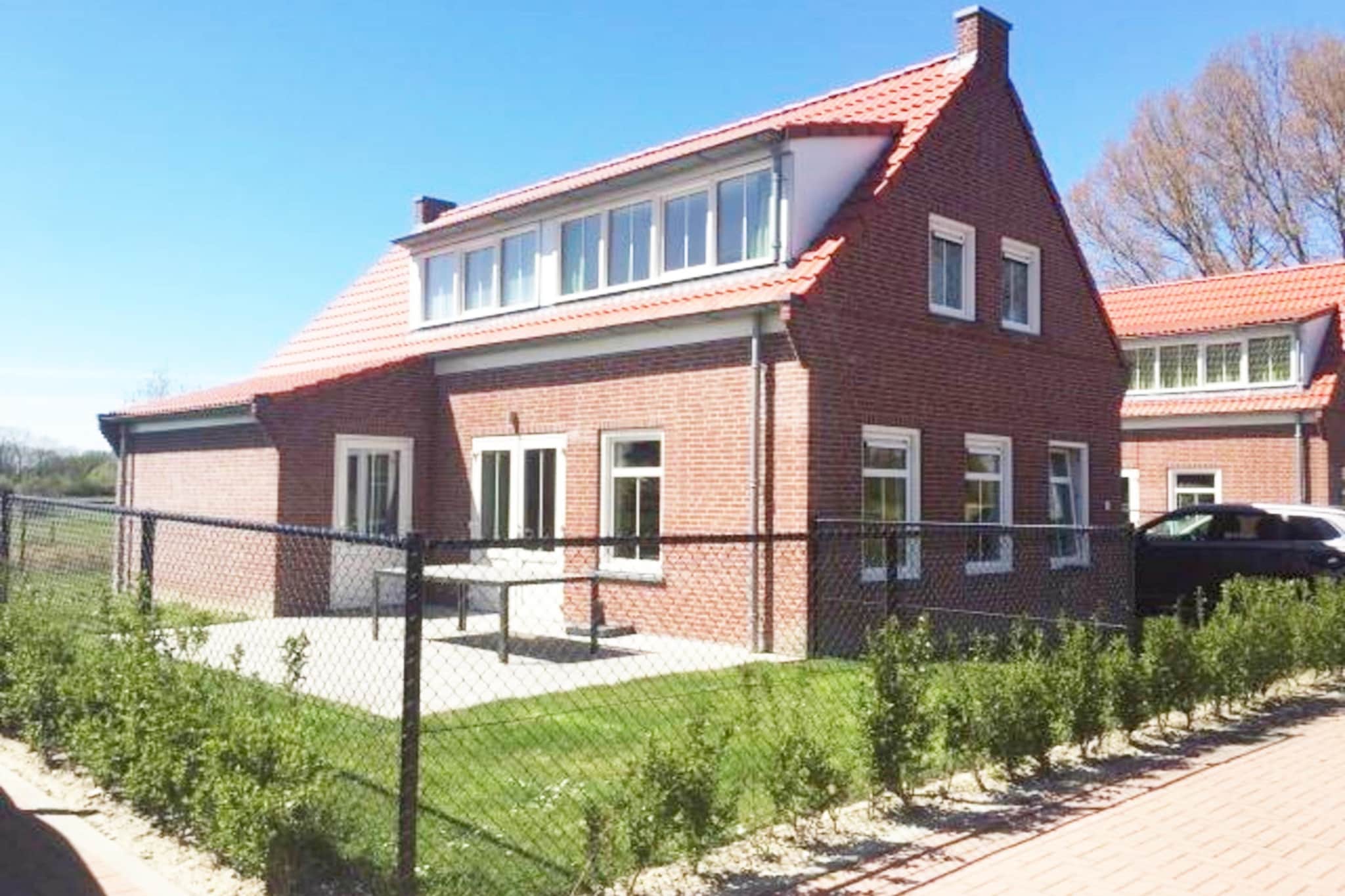 Exterior Summer