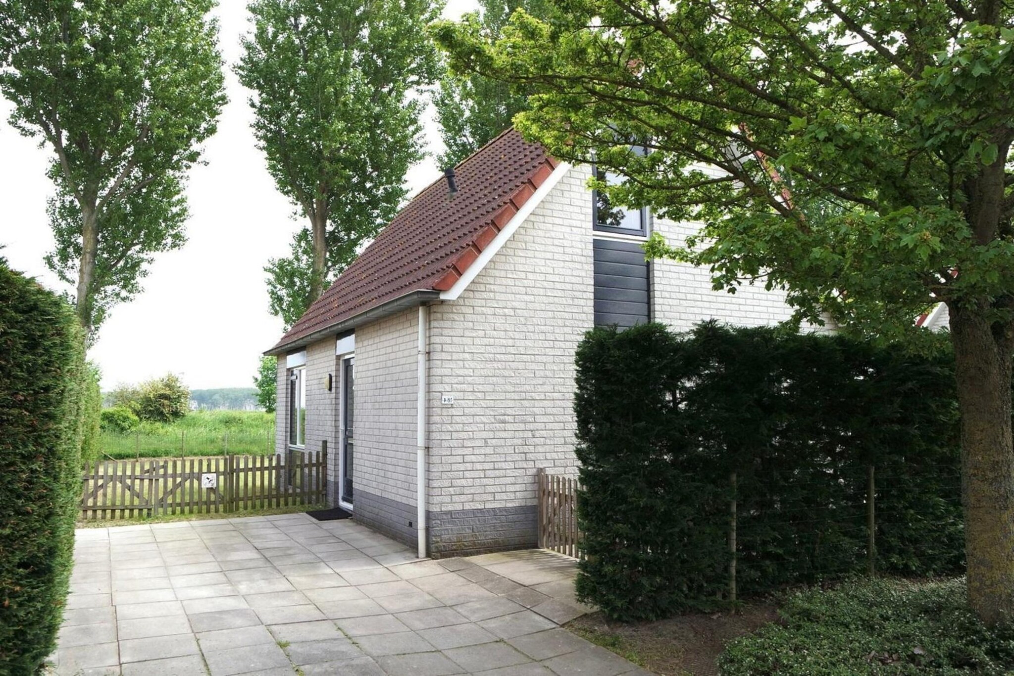 Exterior Summer