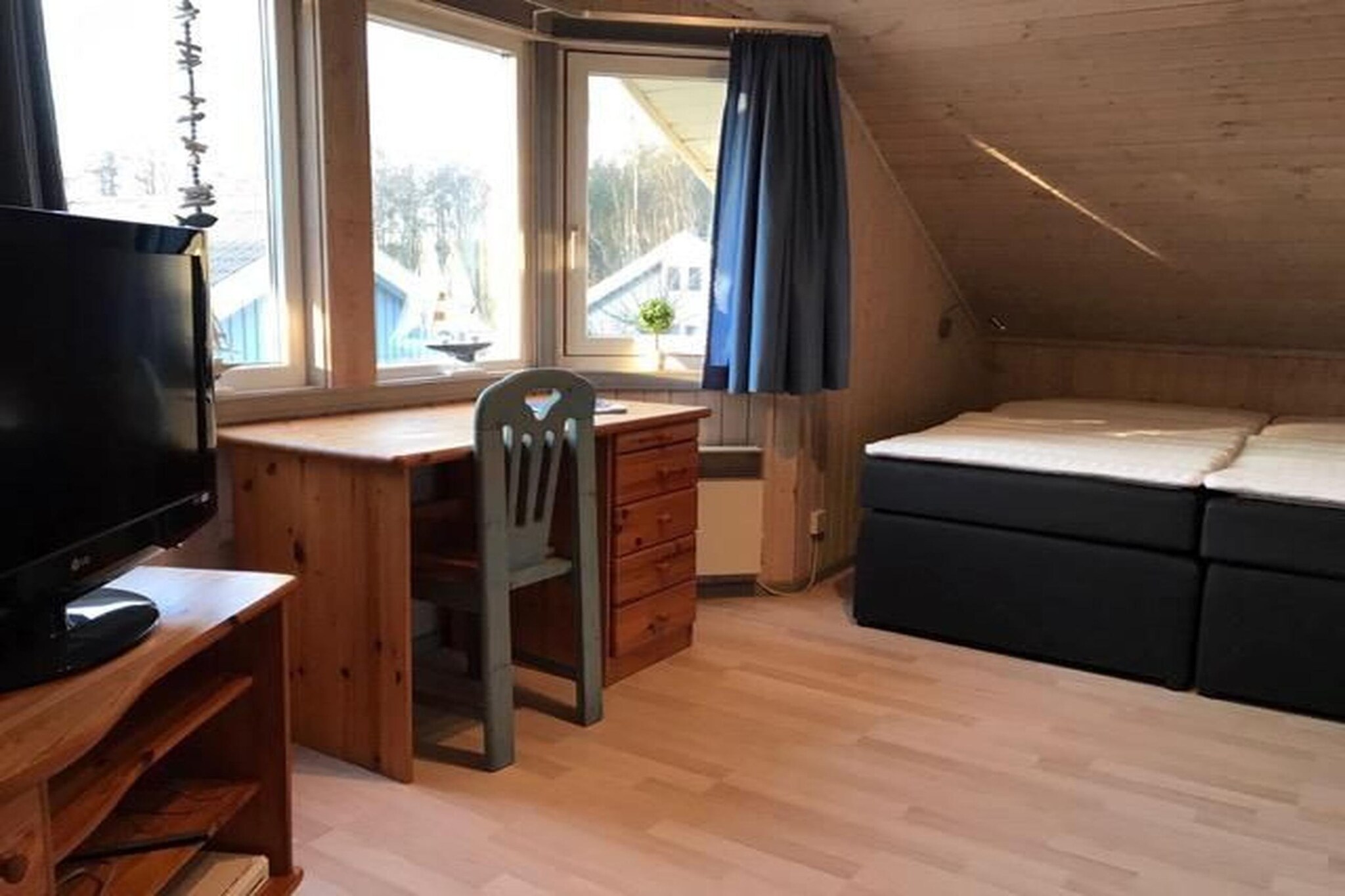 Bed Room