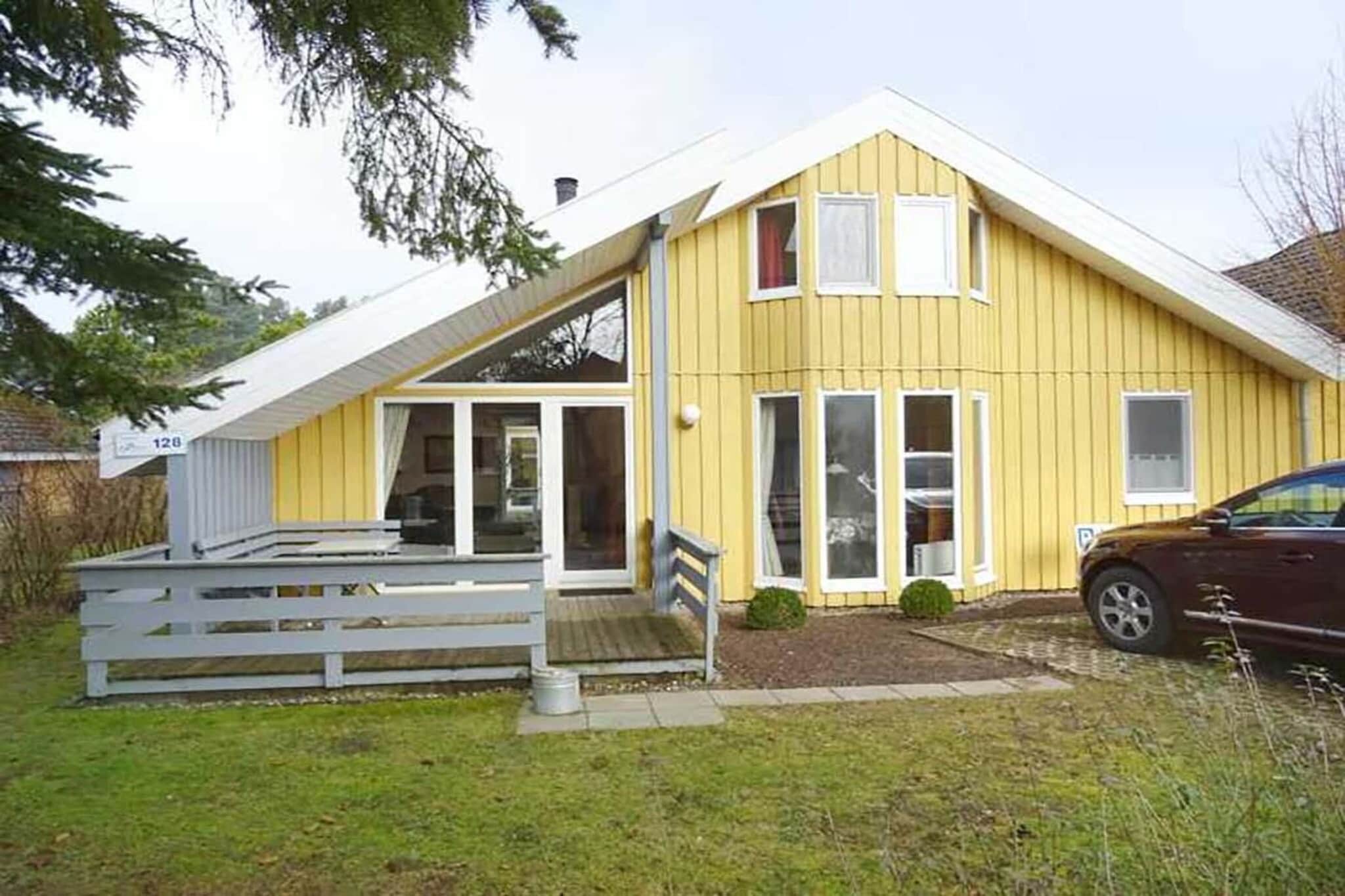 Exterior Summer