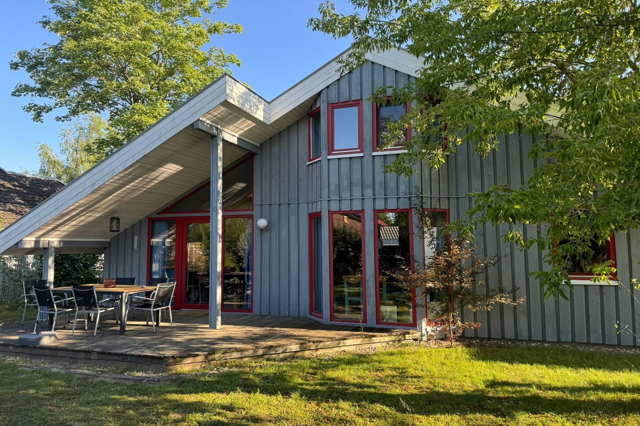 Exterior Summer