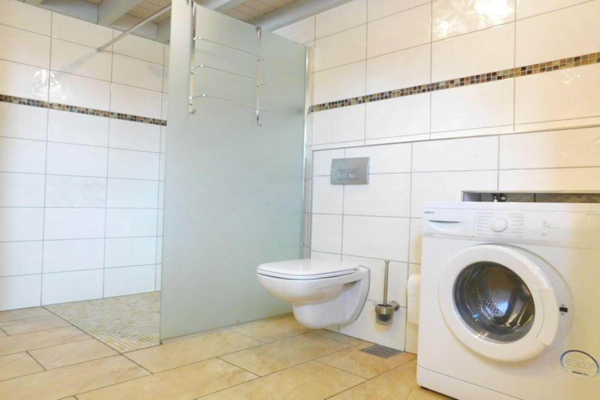 FH Wildgans Comfort Nr 2-Badezimmer