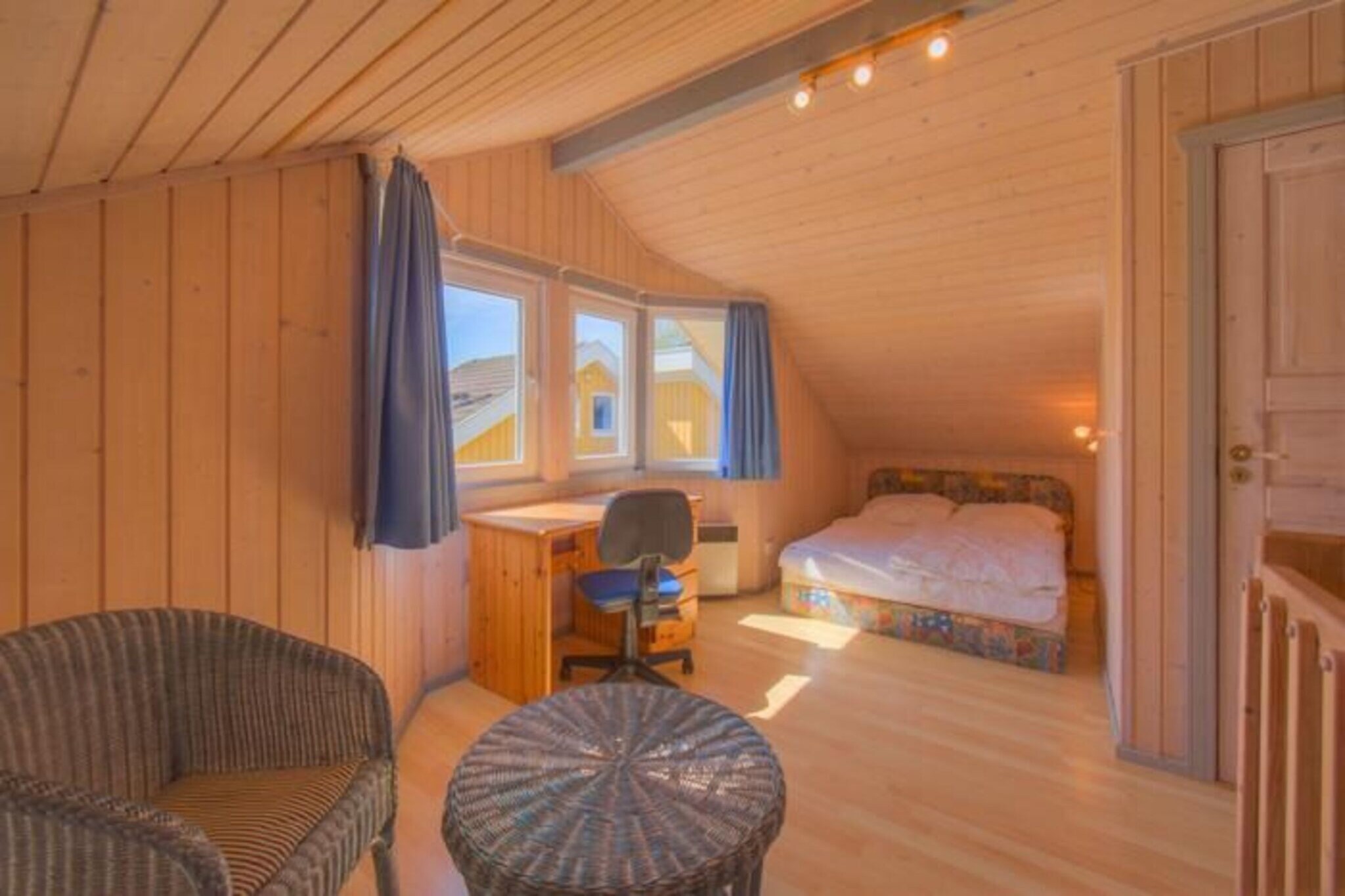Bed Room