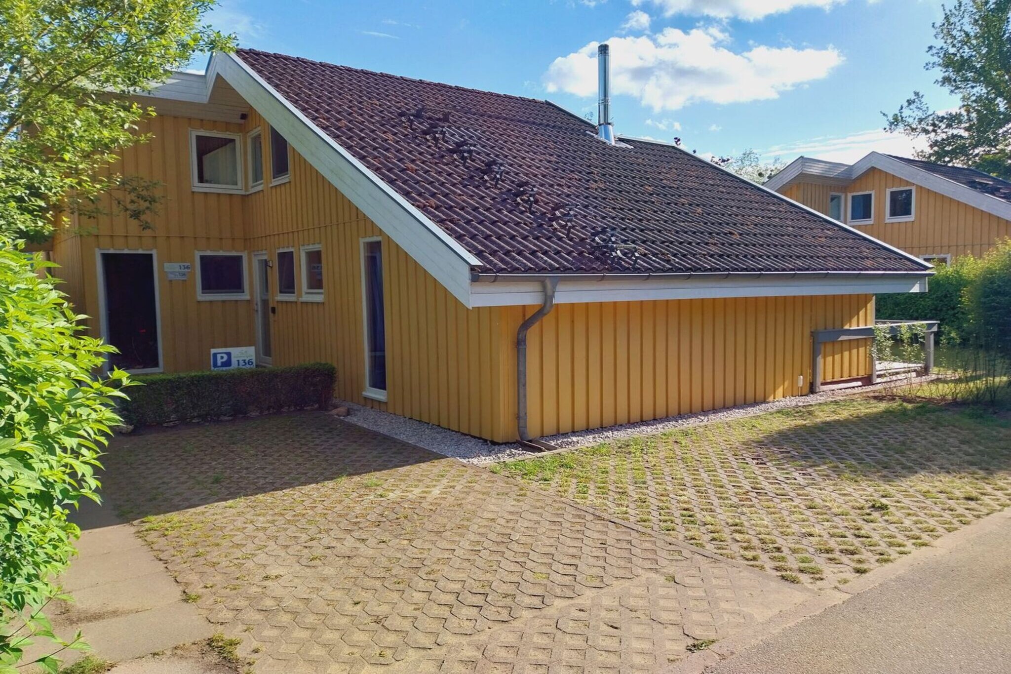 Exterior Summer